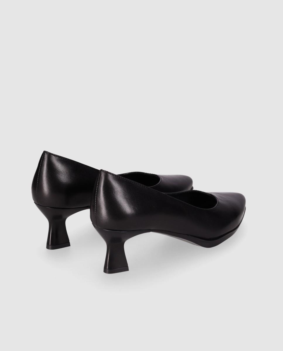 Sapatos de Salto Médio com Silhueta Estilizada Preto-3