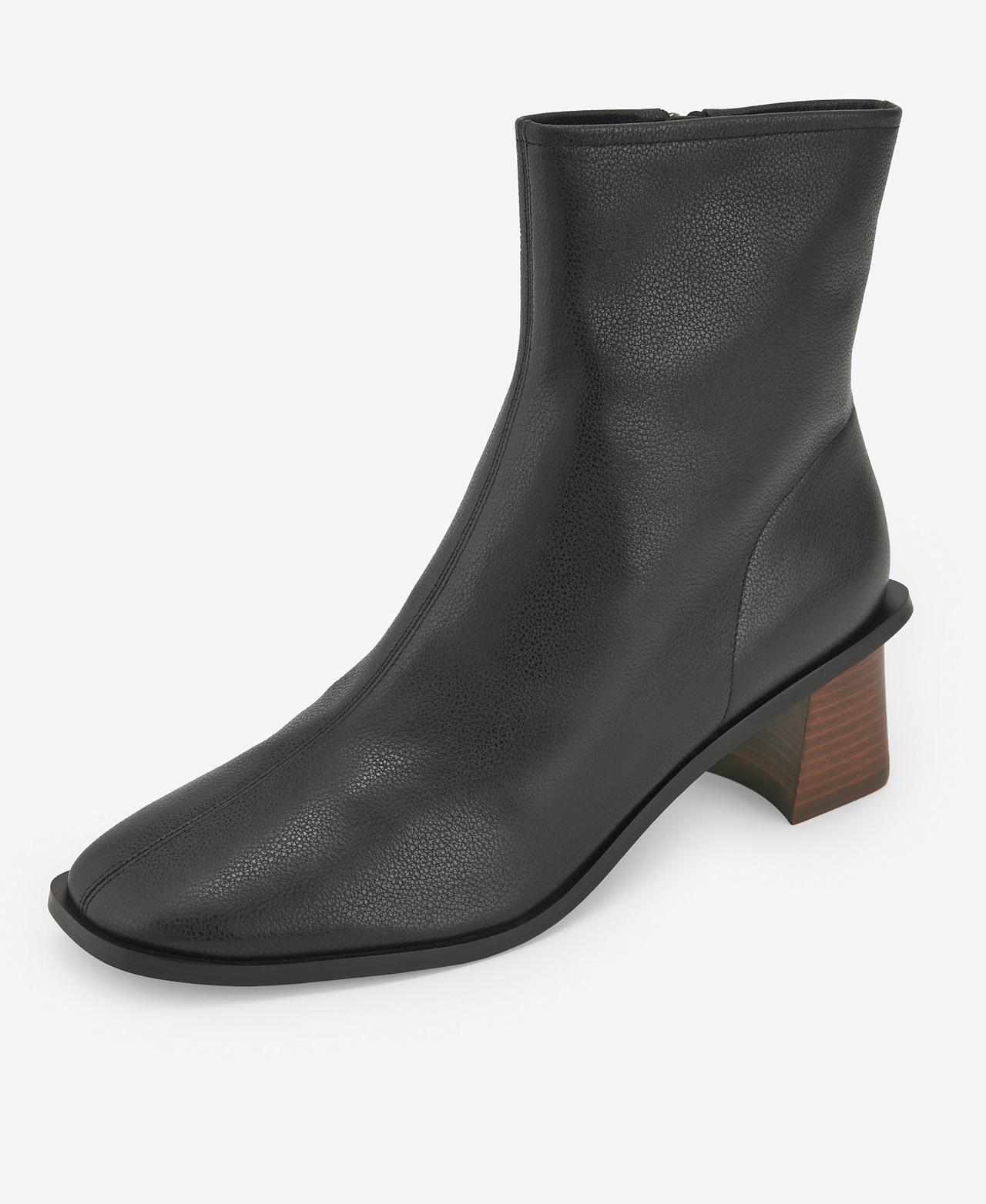 Botins em 100% Pele - Preto Preto-4