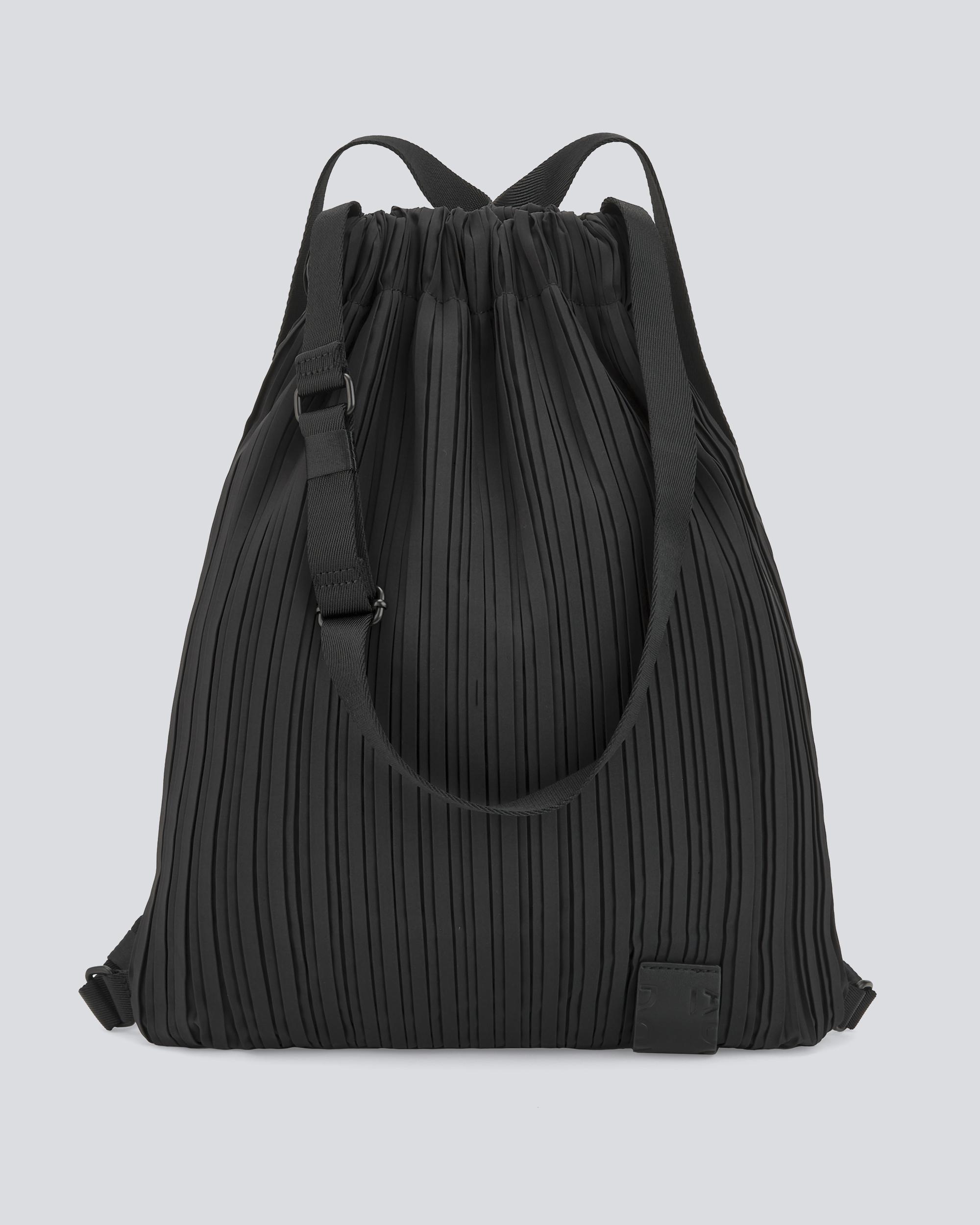 Mochila em Crinkle Reciclado com Estampado Multicolor Preto-1