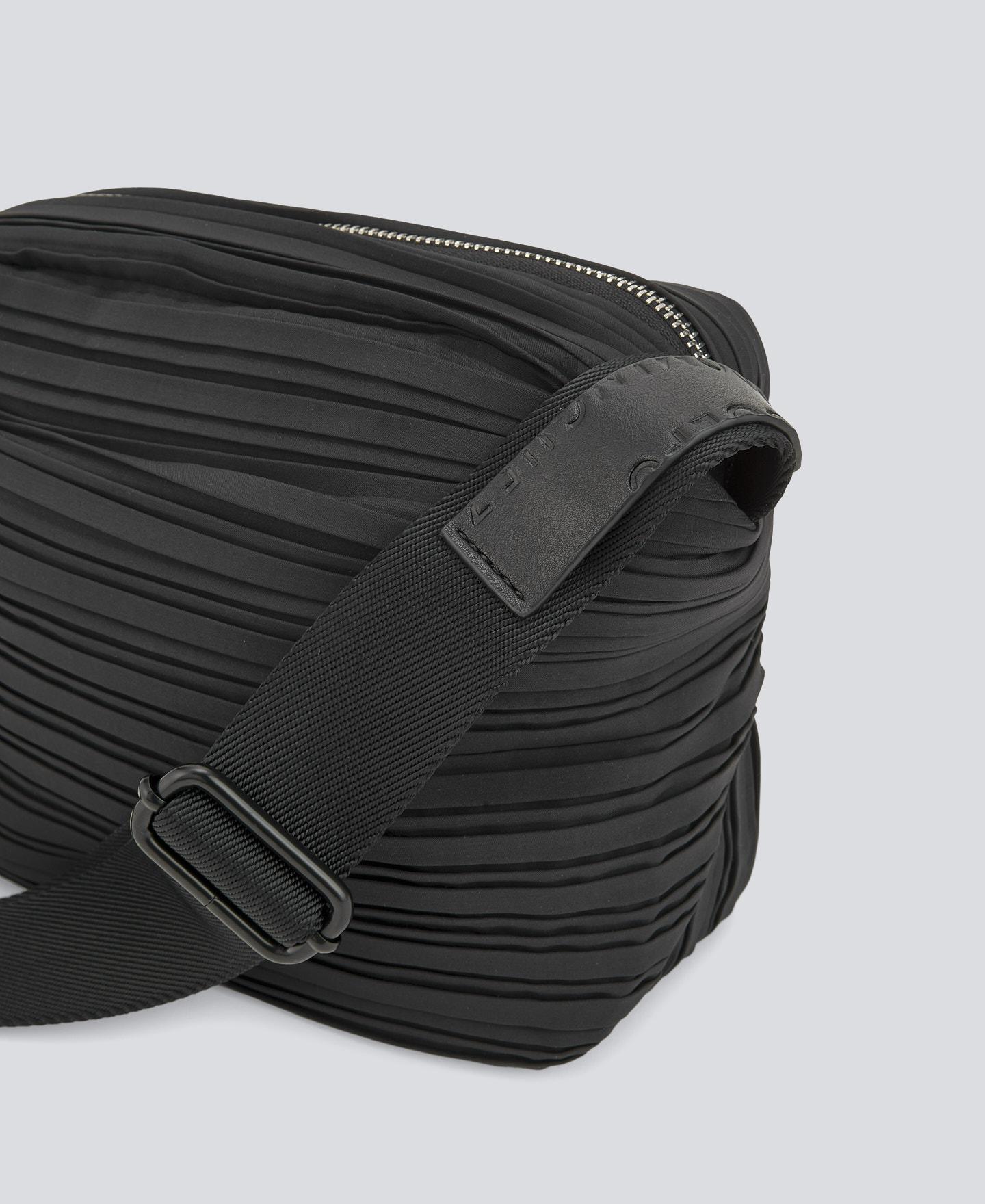 Mala de Tiracolo Média em Crinkle Reciclado - Azul-marinho Preto-3