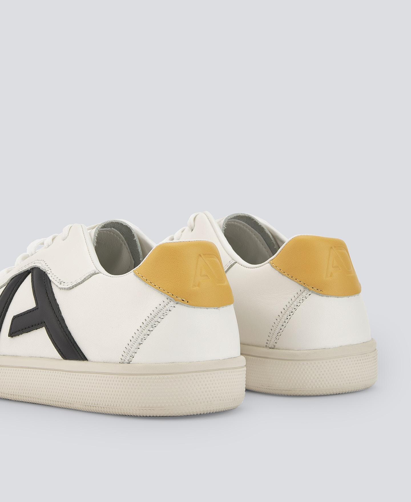 Sapatilhas de Pele com Atacadores - Branco Branco-3