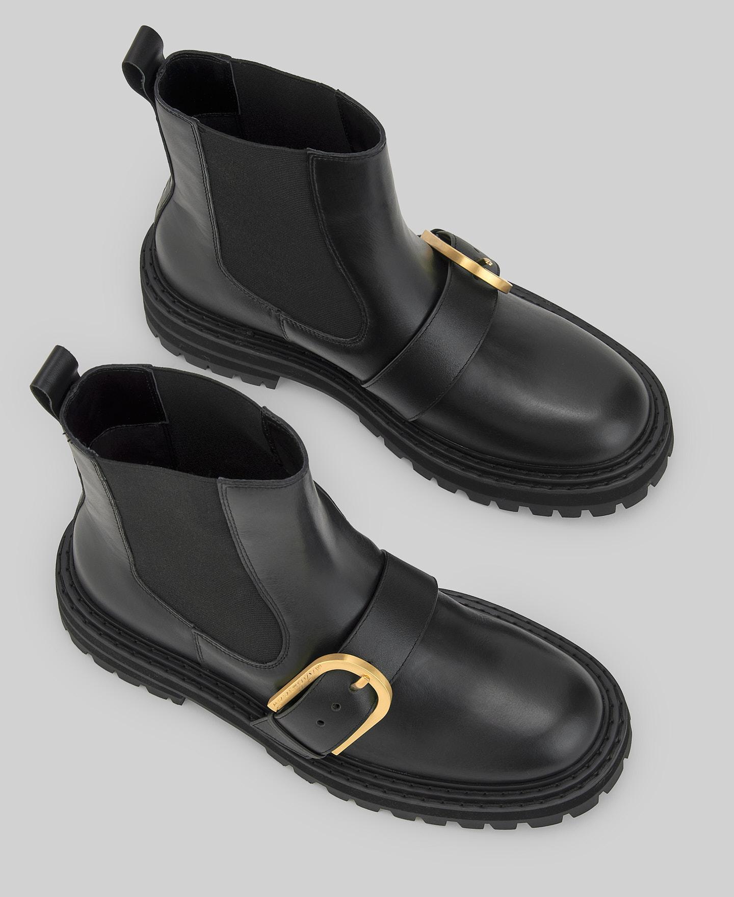 Botins de Pele com Fivela Preto-2