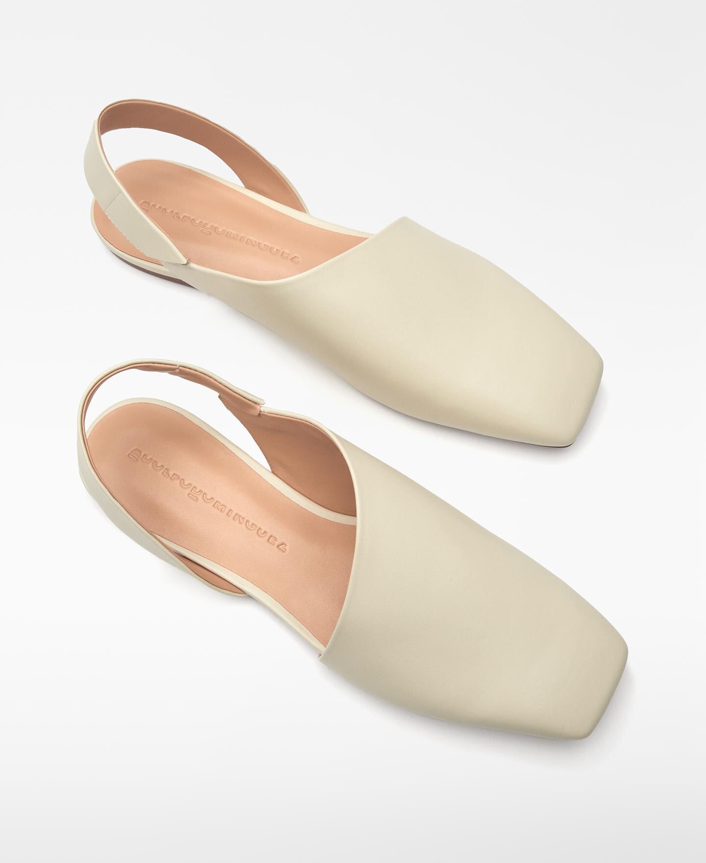 Sapatos Rasos com o Calcanhar Aberto em Pele Bege-2