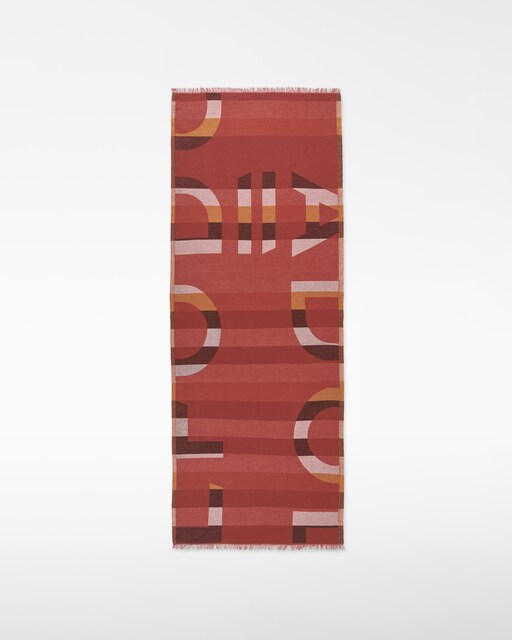 Imagem 0 de Xaile em Jacquard e Maxi Logo às Riscas