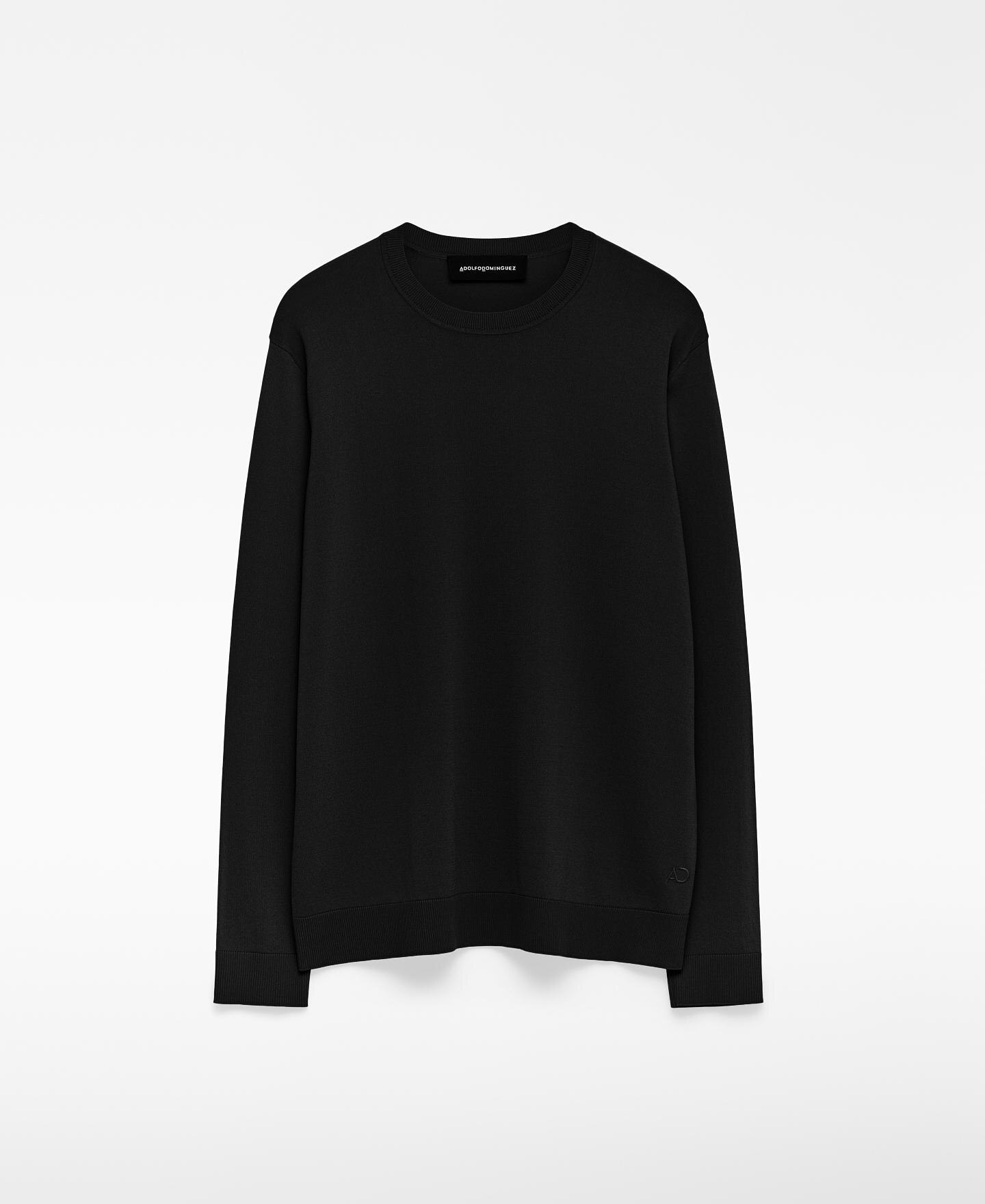 Camisola de Malha com Gola Redonda Preto-5