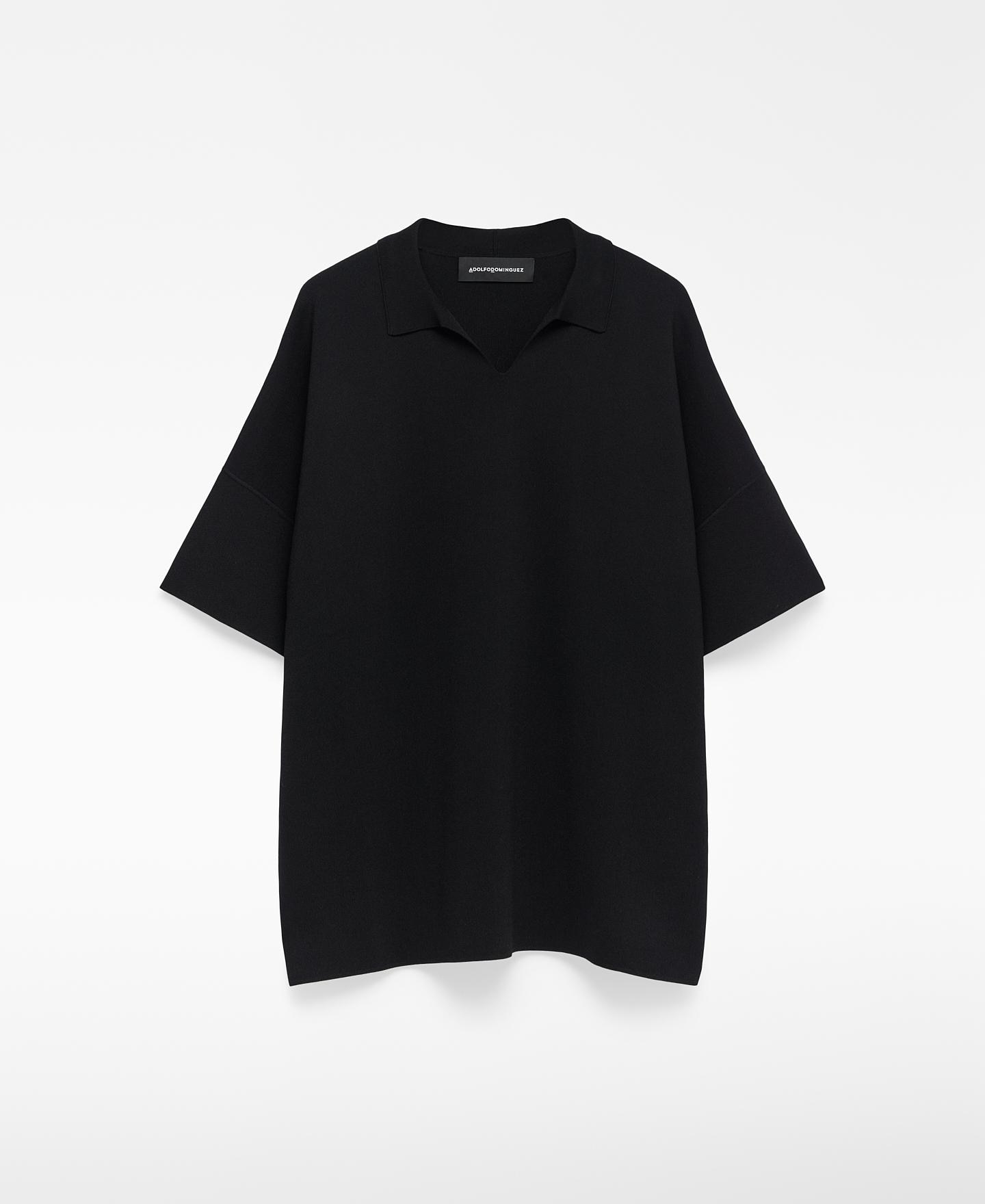 Polo em Crepe com Gola em V Preto-6