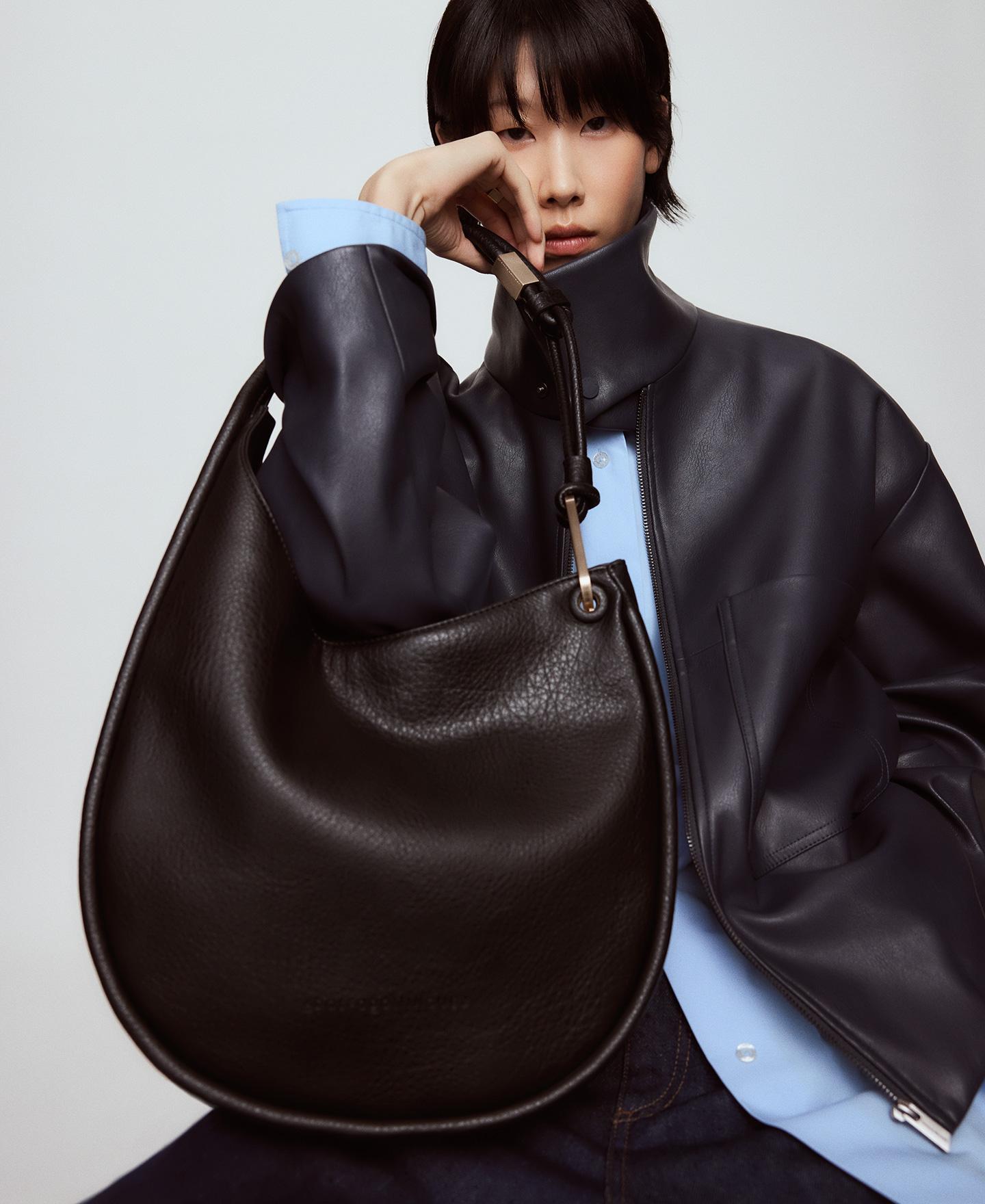 Mala de Ombro Luna Estilo Hobo Irregular Preto-7