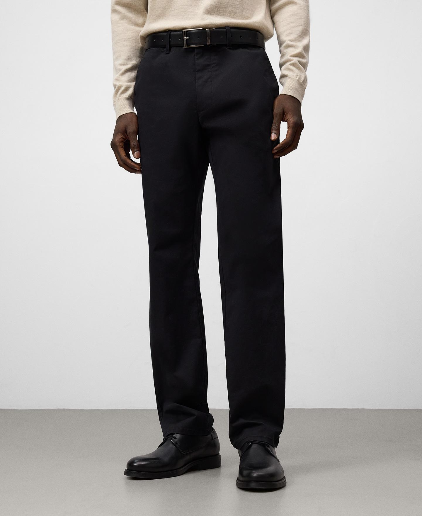 Calças Chino em Algodão Regular Fit Preto-1