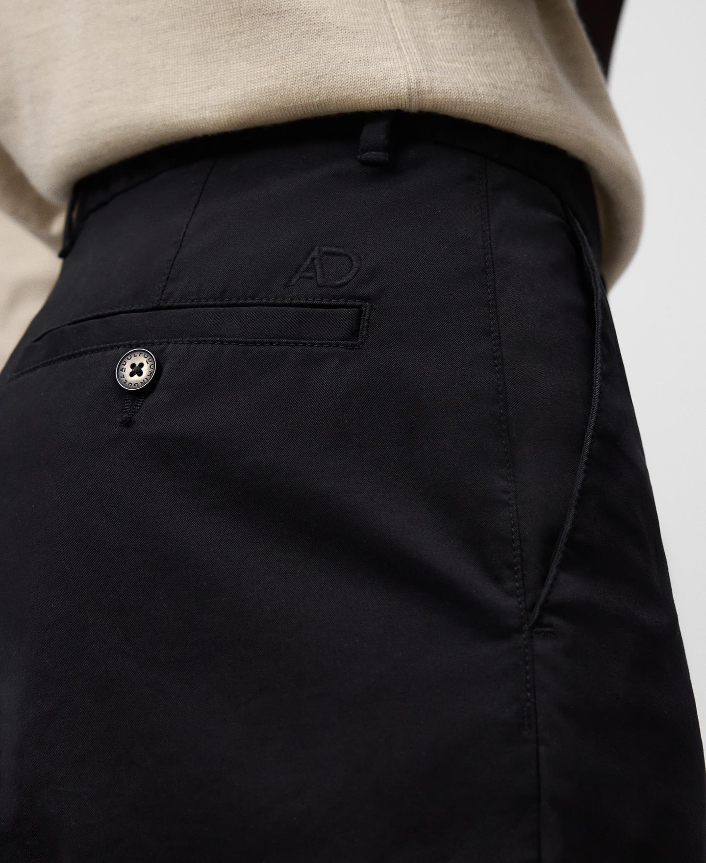 Calças Chino em Algodão Regular Fit Preto-4