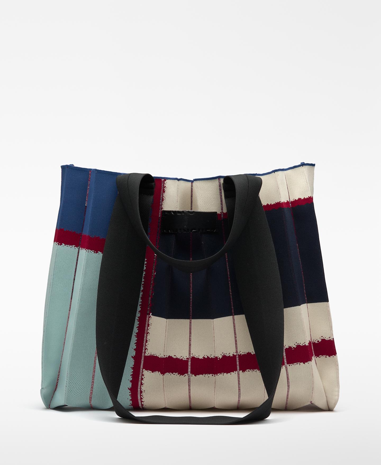 Imagem 0 de Maxi Shopper Plissado Estampado