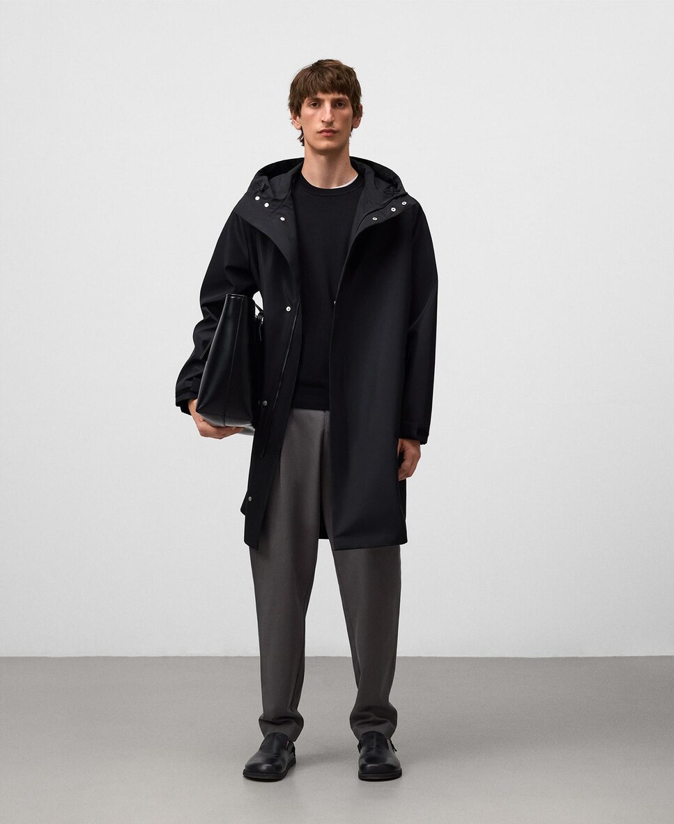 Parka Comprida com Capuz Ajustável Preto-2