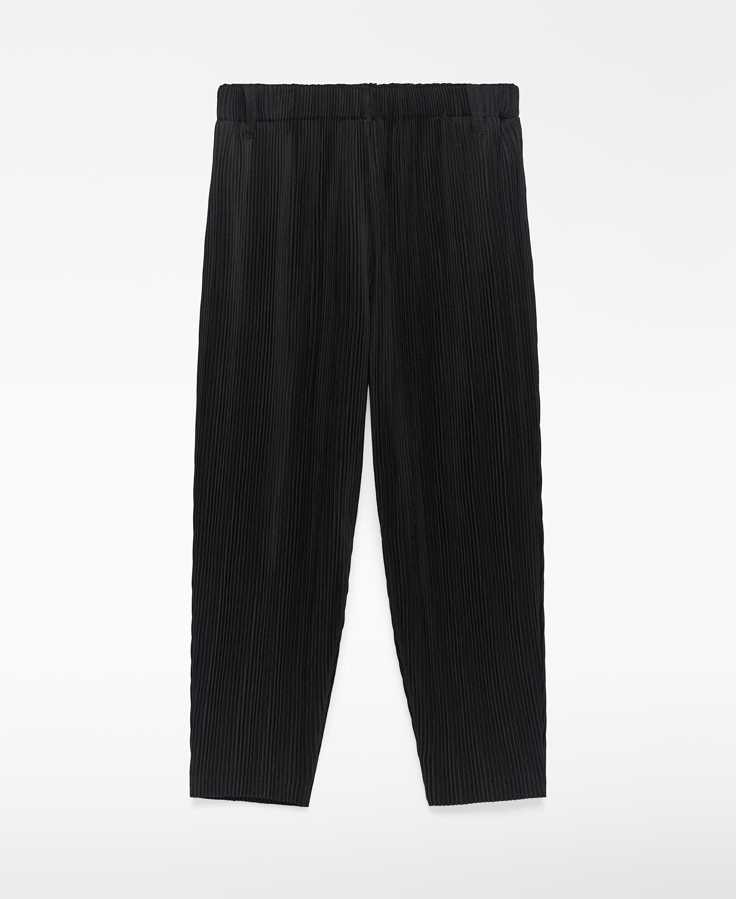Calças Barrel Fit em Tecido Crinkle Preto-5