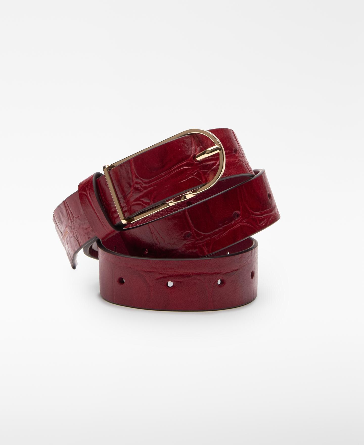 Cinto de Pele com Fivela Vermelho-2