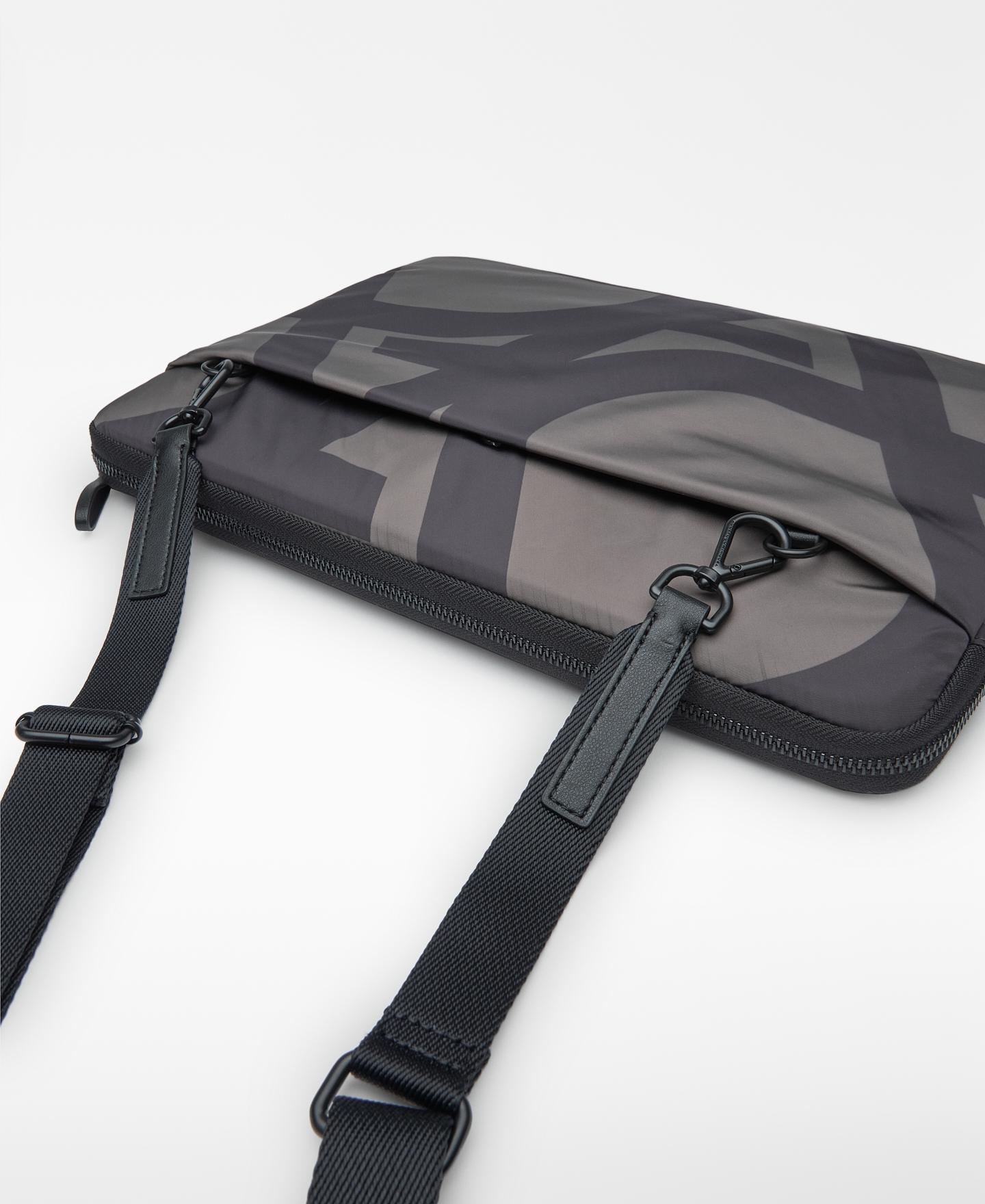 Capa para Portátil em Nylon com Maxi Logo Cinzento / Preto-3
