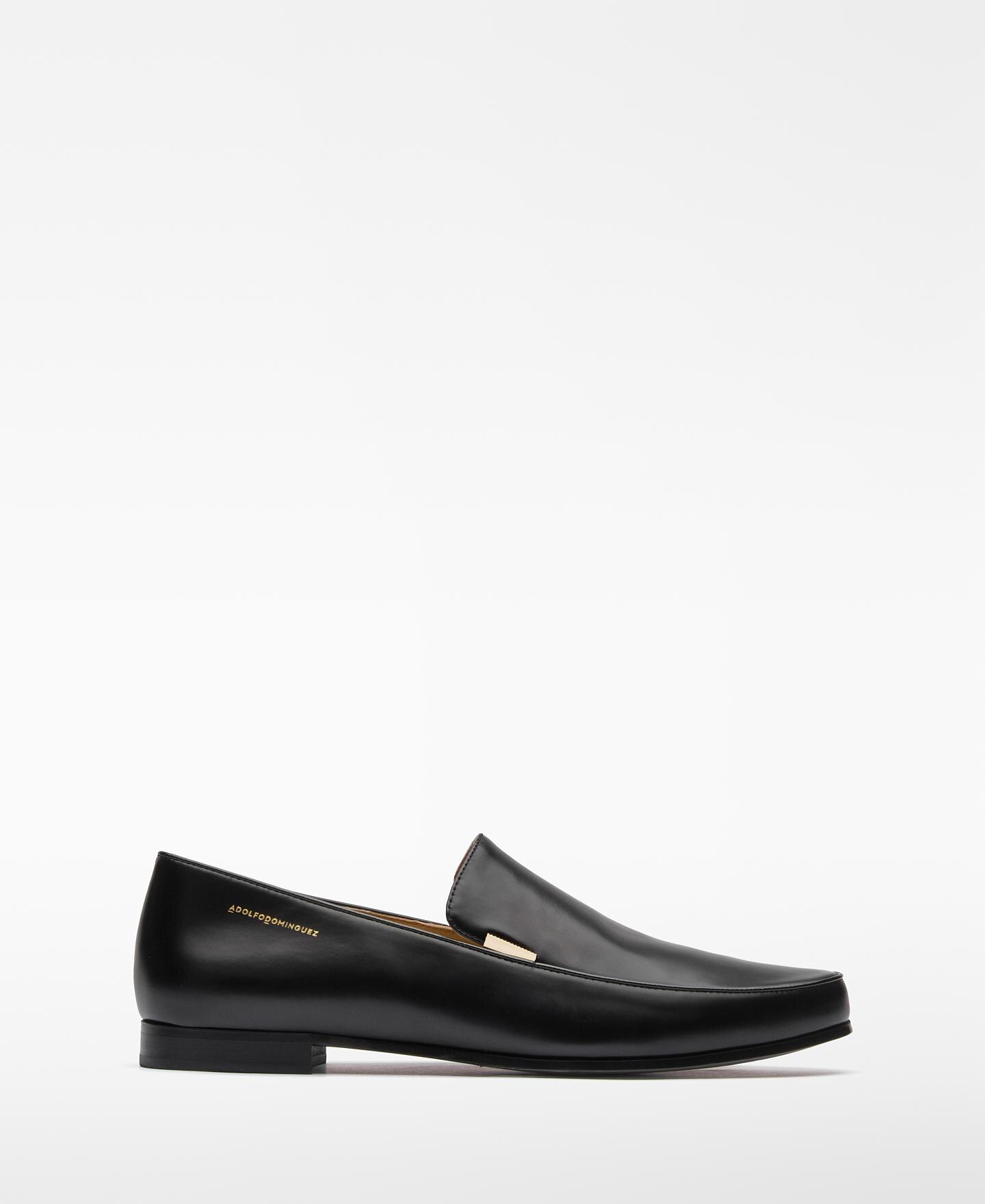 Mocassins Rasos de Pele em Preto Preto-1