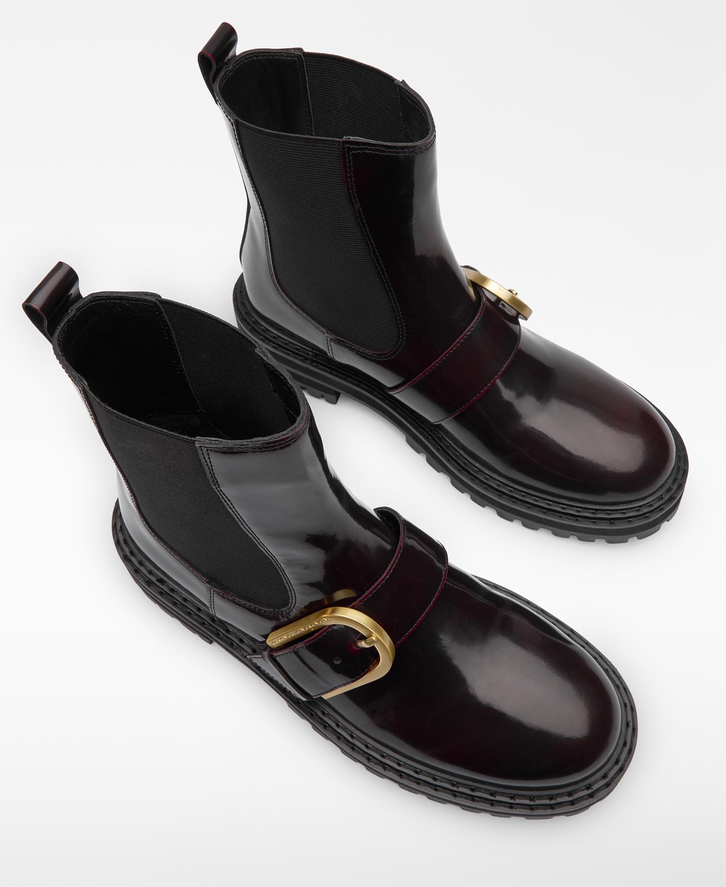 Botins de Verniz com Fivela Grená-2
