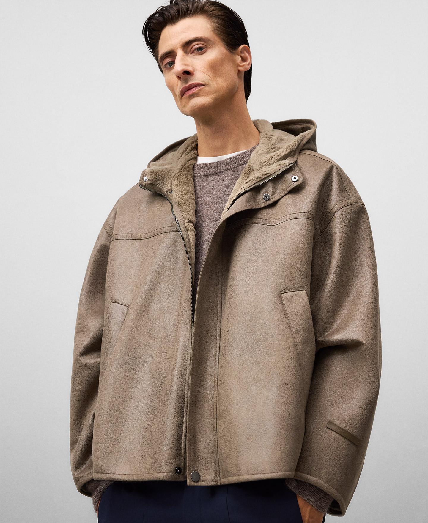 Imagem 0 de Blusão Oversize em Pele Não Pele