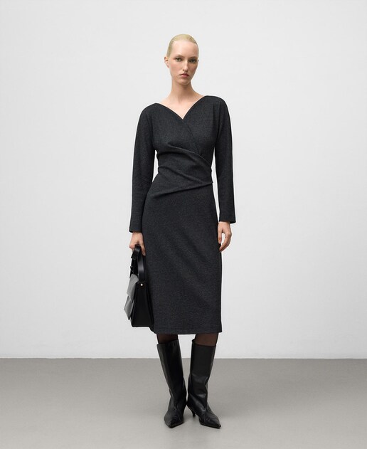 Imagem 0 de Vestido Midi com Estrutura de Espiga