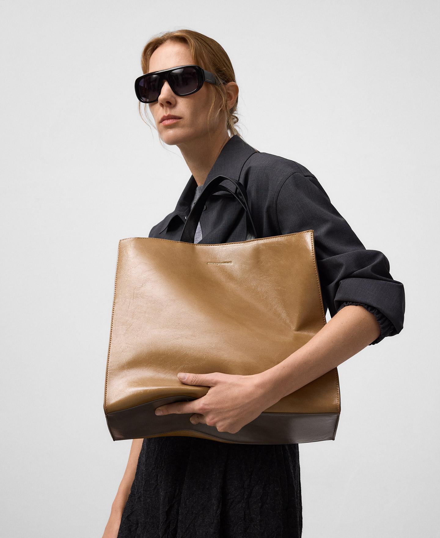 Mala Shopper Grande em Pele Não Pele Camel-6