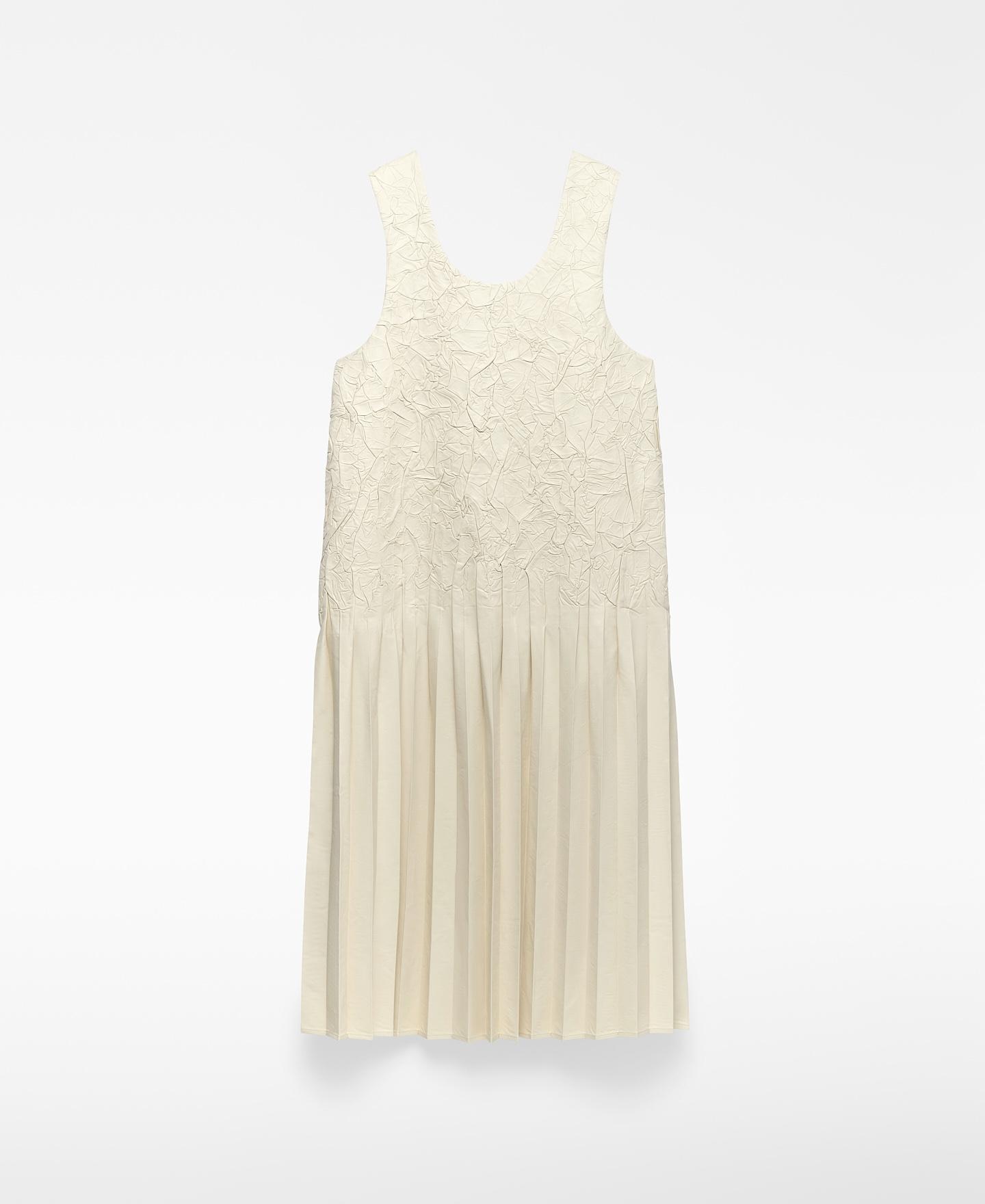 Imagem 0 de Vestido Plissado em Pele Não Pele