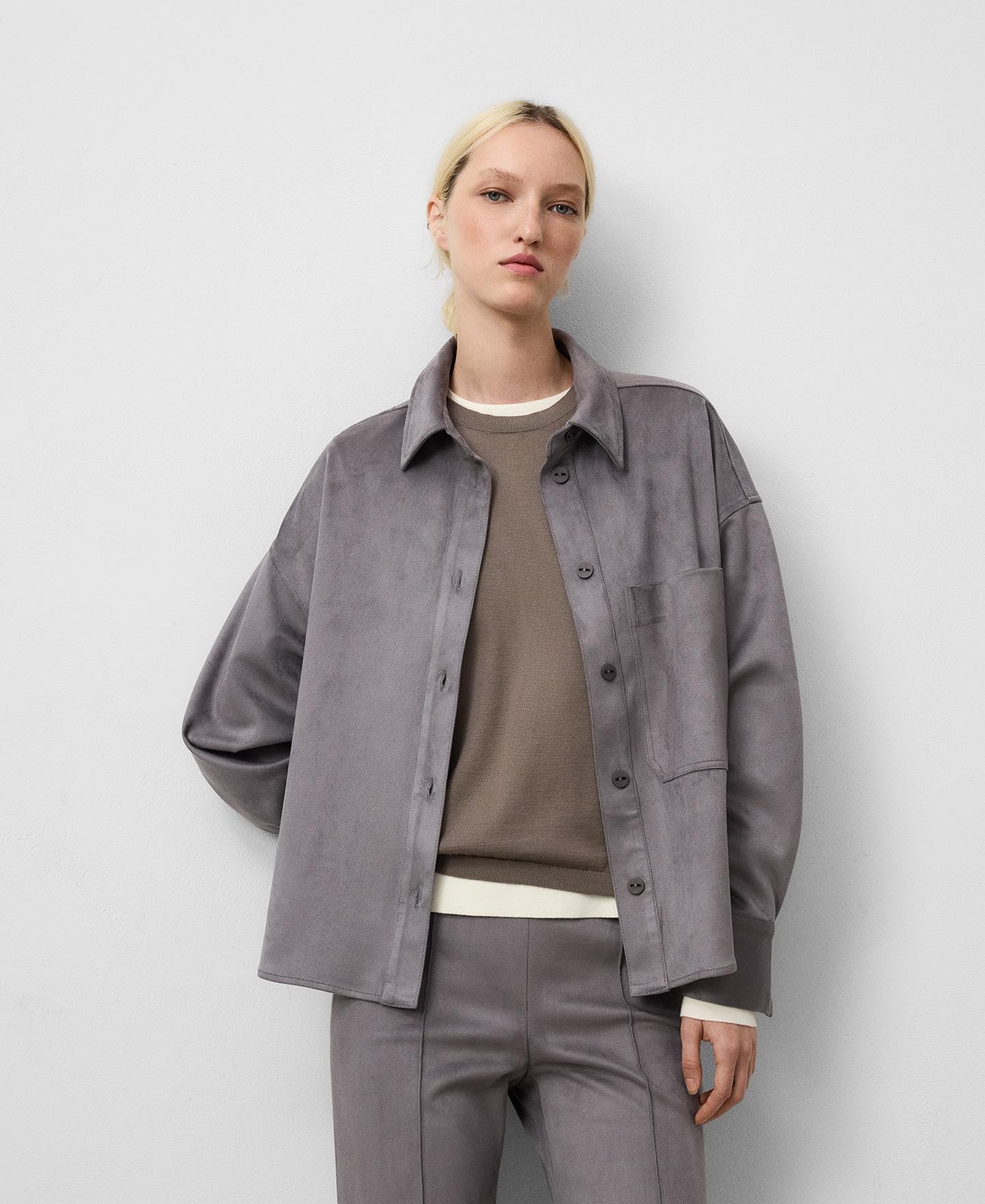 Imagem 0 de Sobrecamisa de Camurcina com Gola Italiana