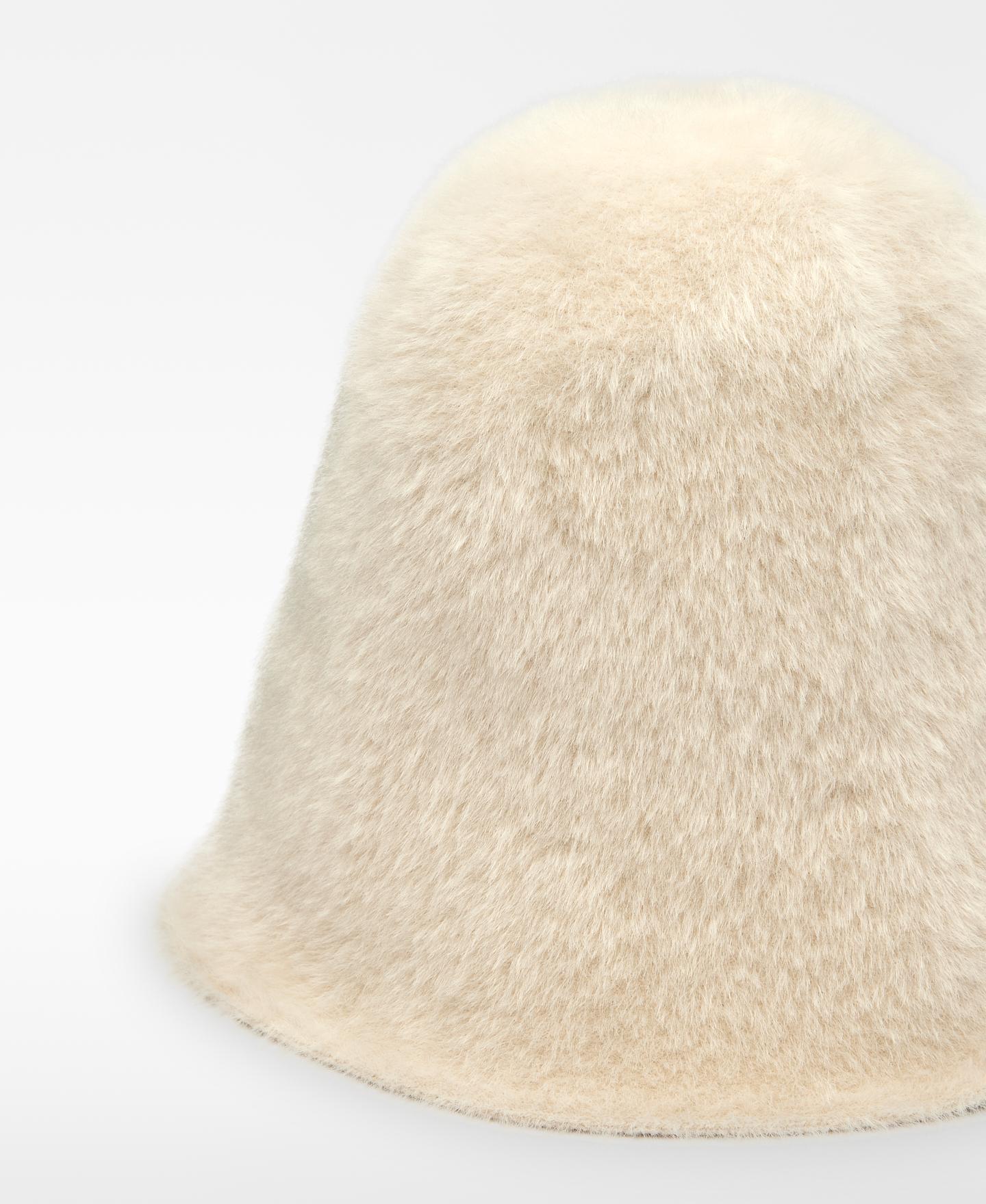 Chapéu Cloche com Efeito Pelo Cru-2