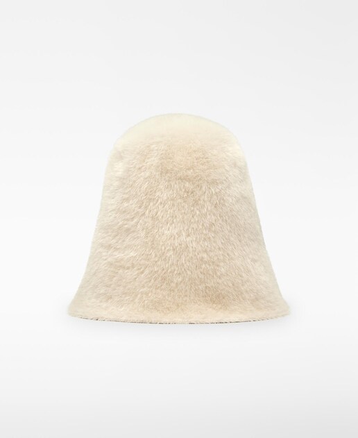 Imagem 0 de Chapéu Cloche com Efeito Pelo