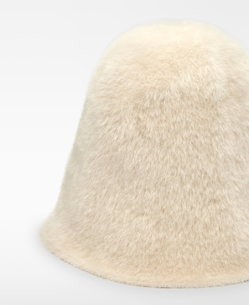 Chapéu Cloche com Efeito Pelo Cru-2