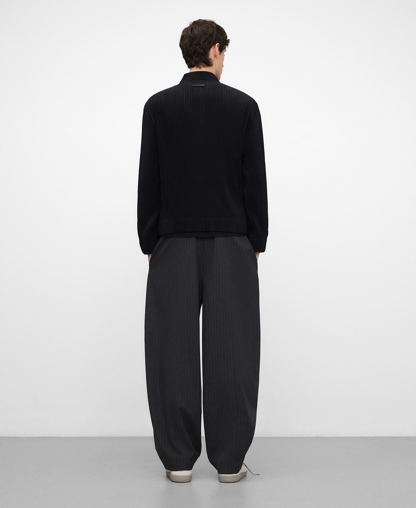 Blusão Bomber de Crinkle com Fecho Zip Oculto Preto-3