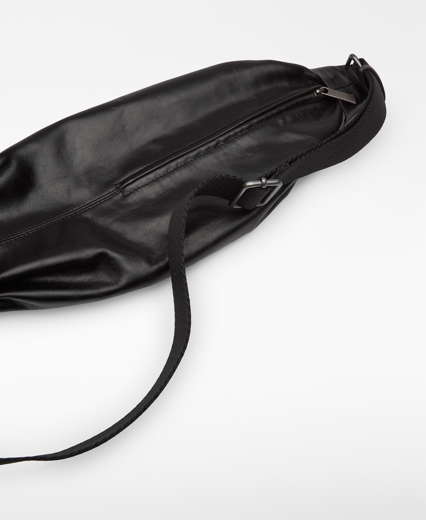Bolsa de Cintura de Pele com Pregas Preto-3