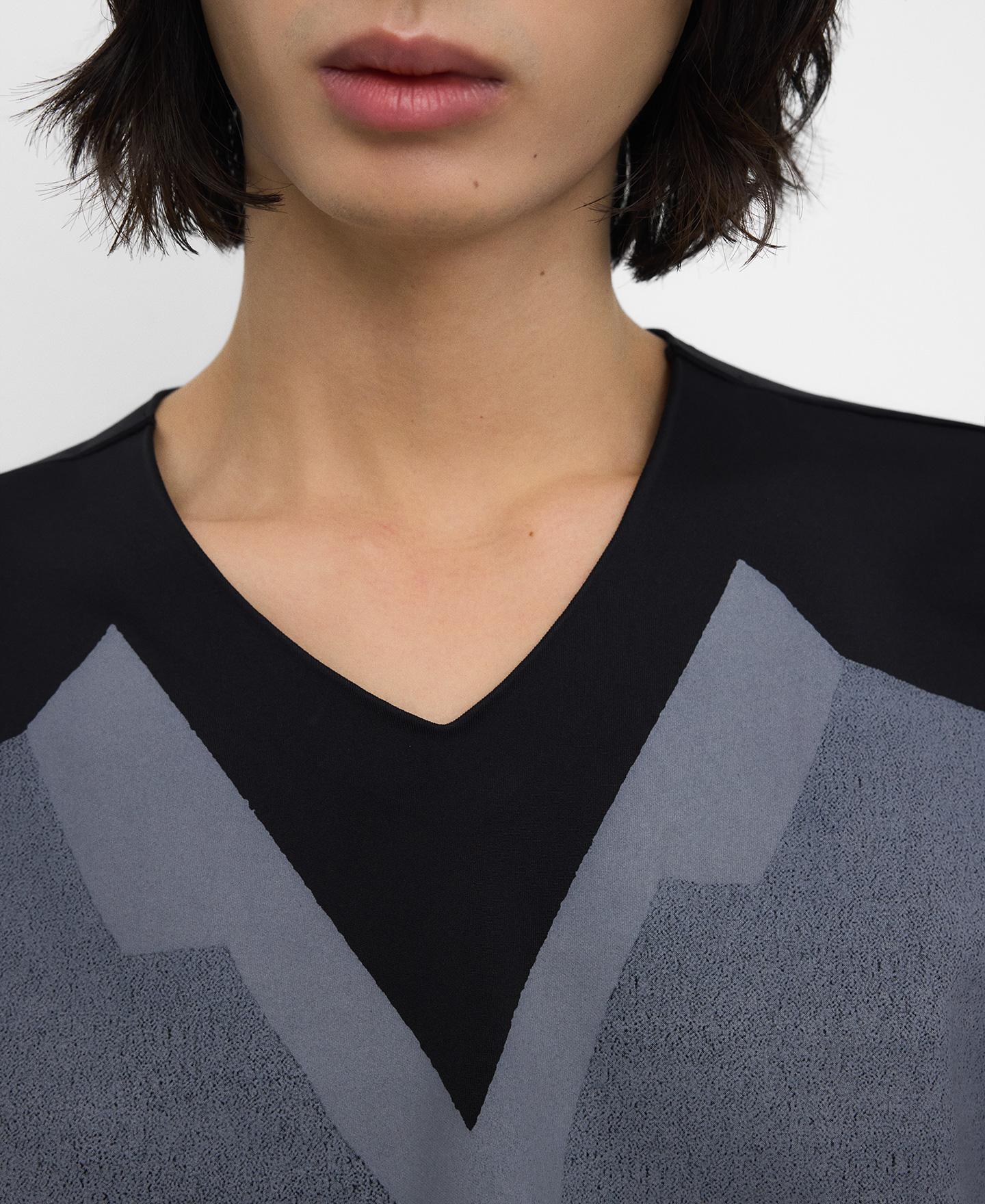 T-shirt Oversize com Painel Frontal Preto-4