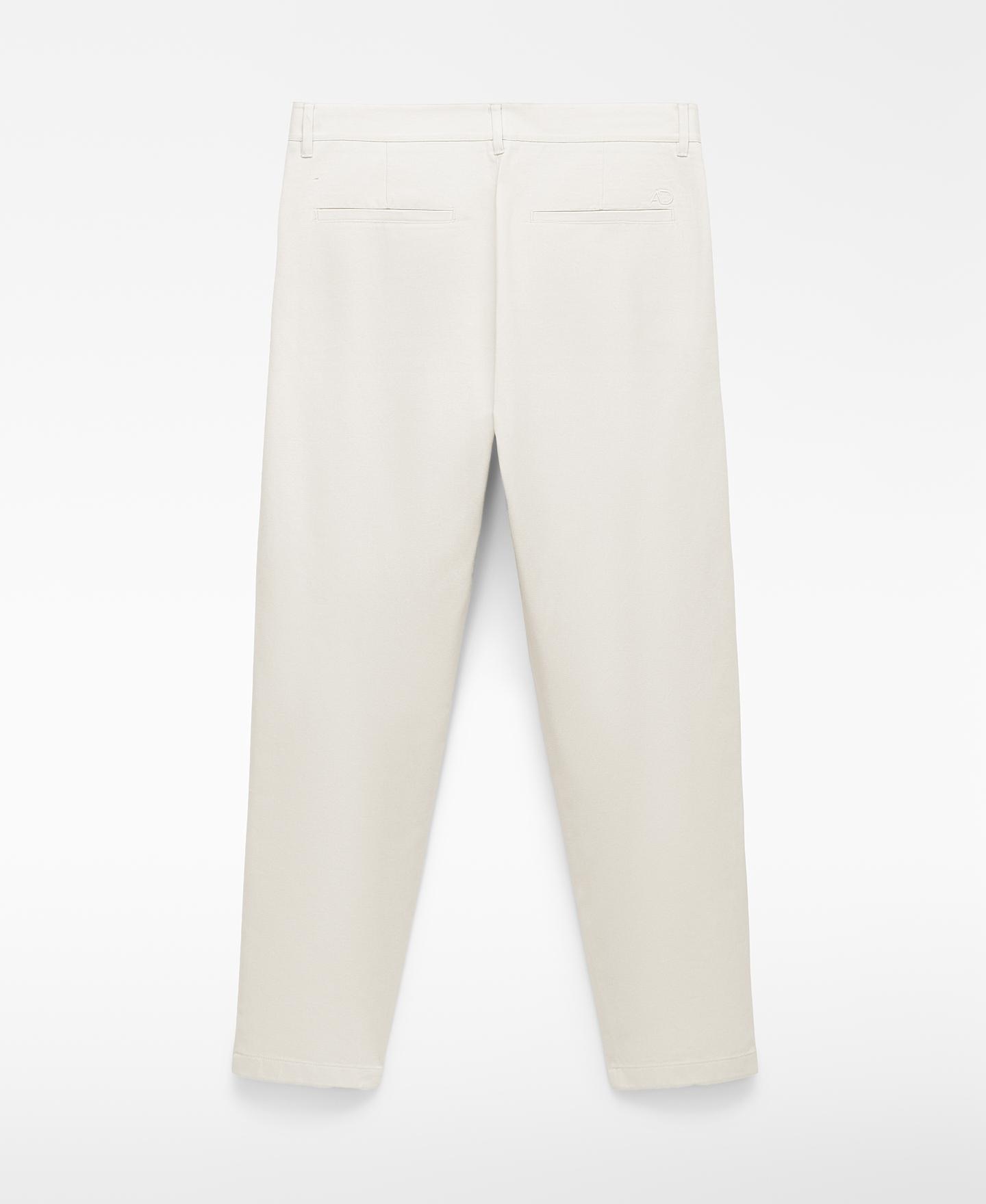 Calças Chino Relaxed Fit em Algodão Gelo-6