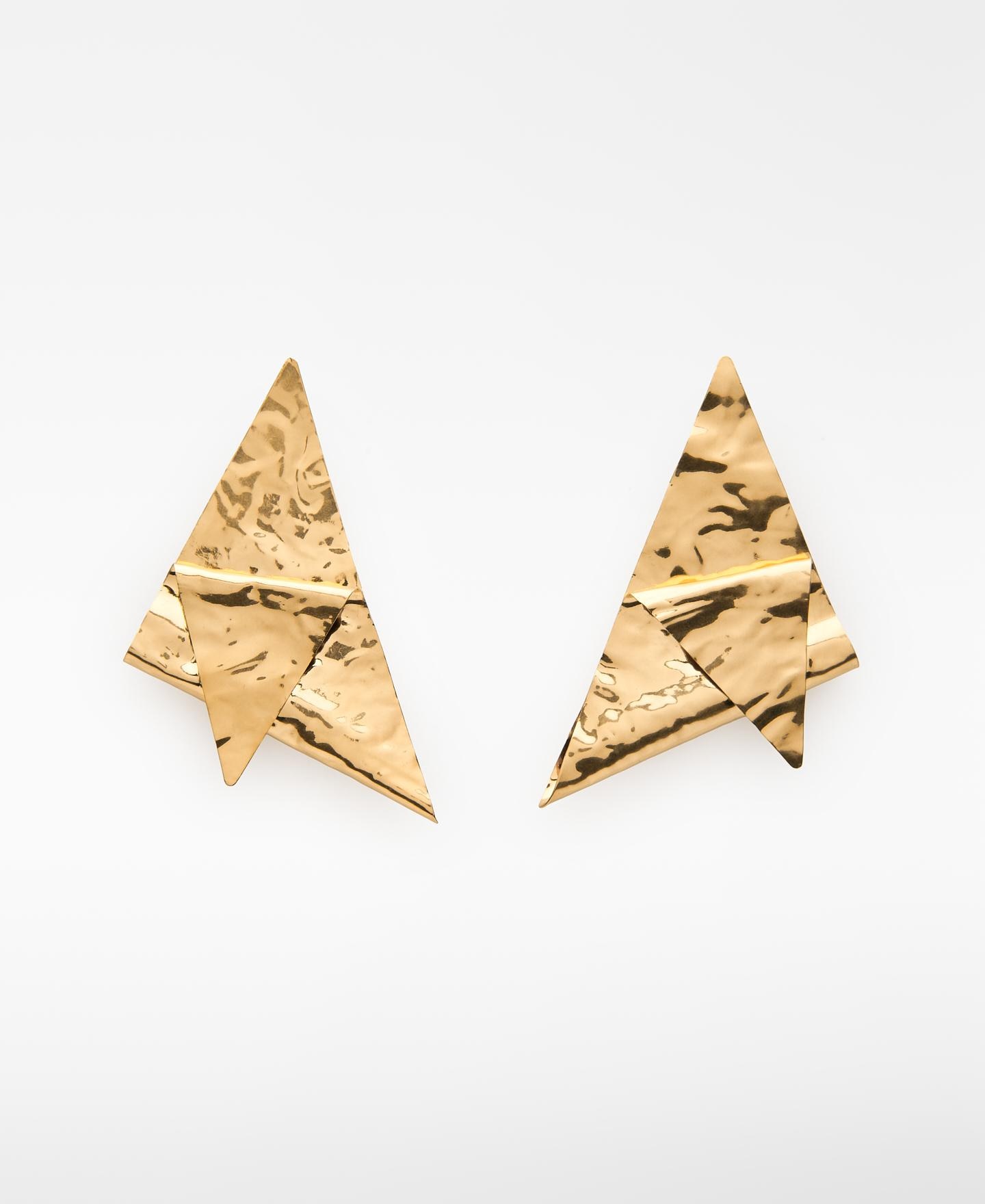 Imagem 0 de Brincos Triangulares Grandes com Detalhe em Plissado