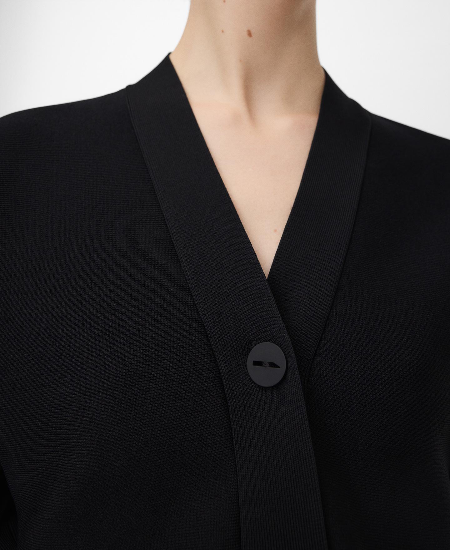 Casaco Peplum em Malha Preto-4