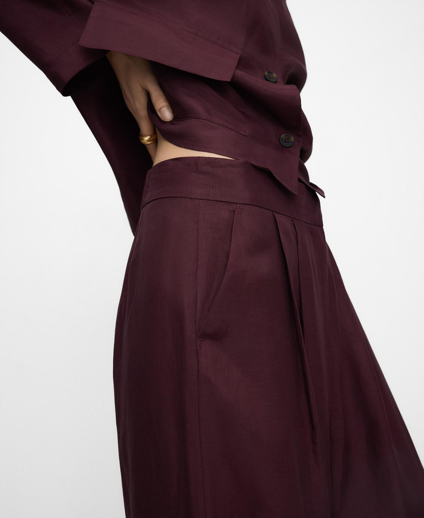 Calças Largas com Pinça Dupla Beringela-4