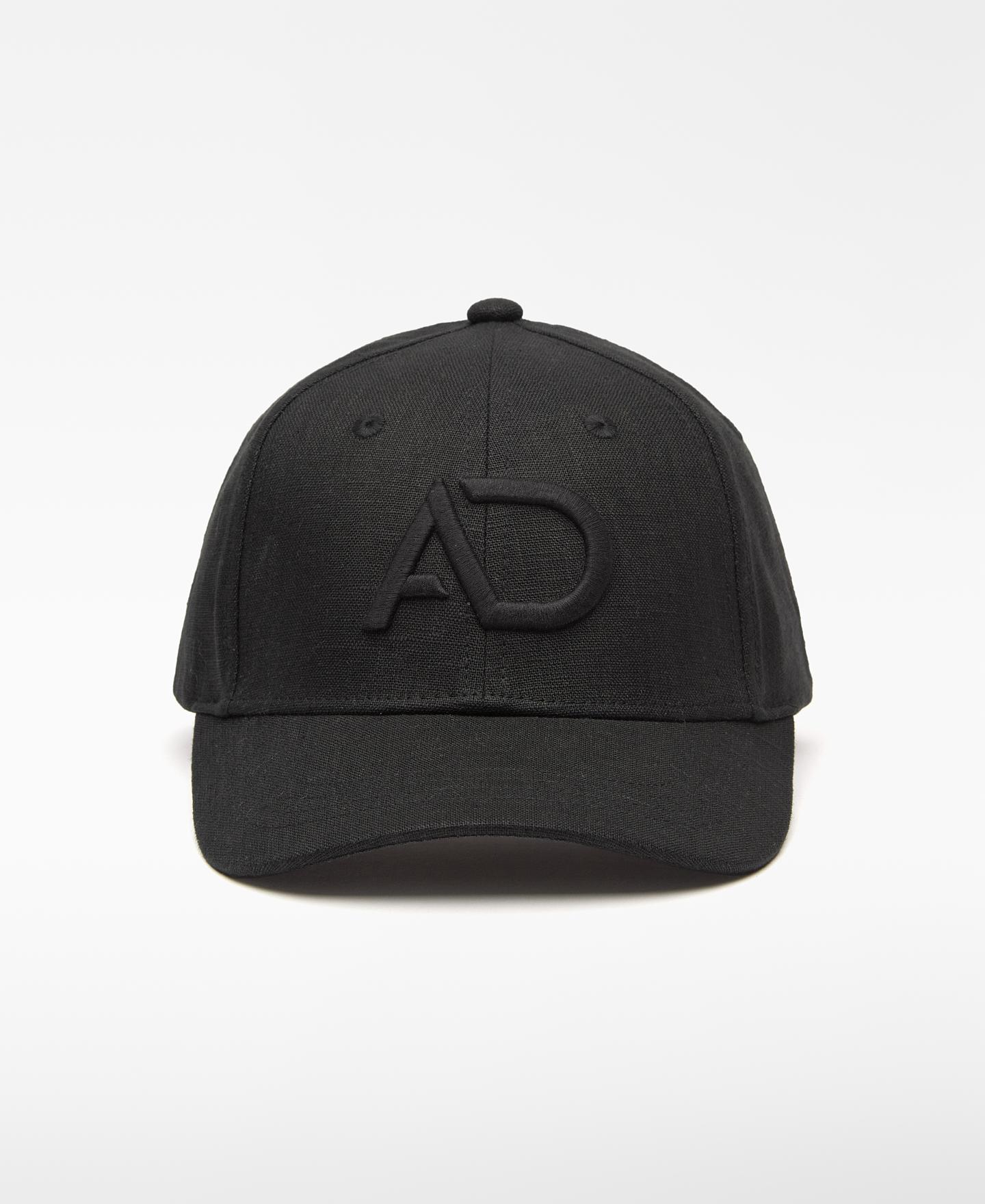 Boné de Linho com Logo Bordado Preto-1