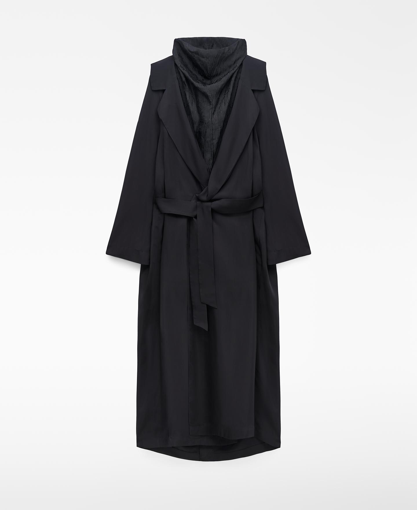 Vestido Midi Combinado com Gola Chaminé Preto-7