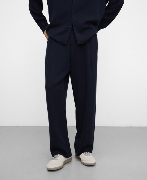 Imagem 0 de Calças Formais Oversize com Pregas