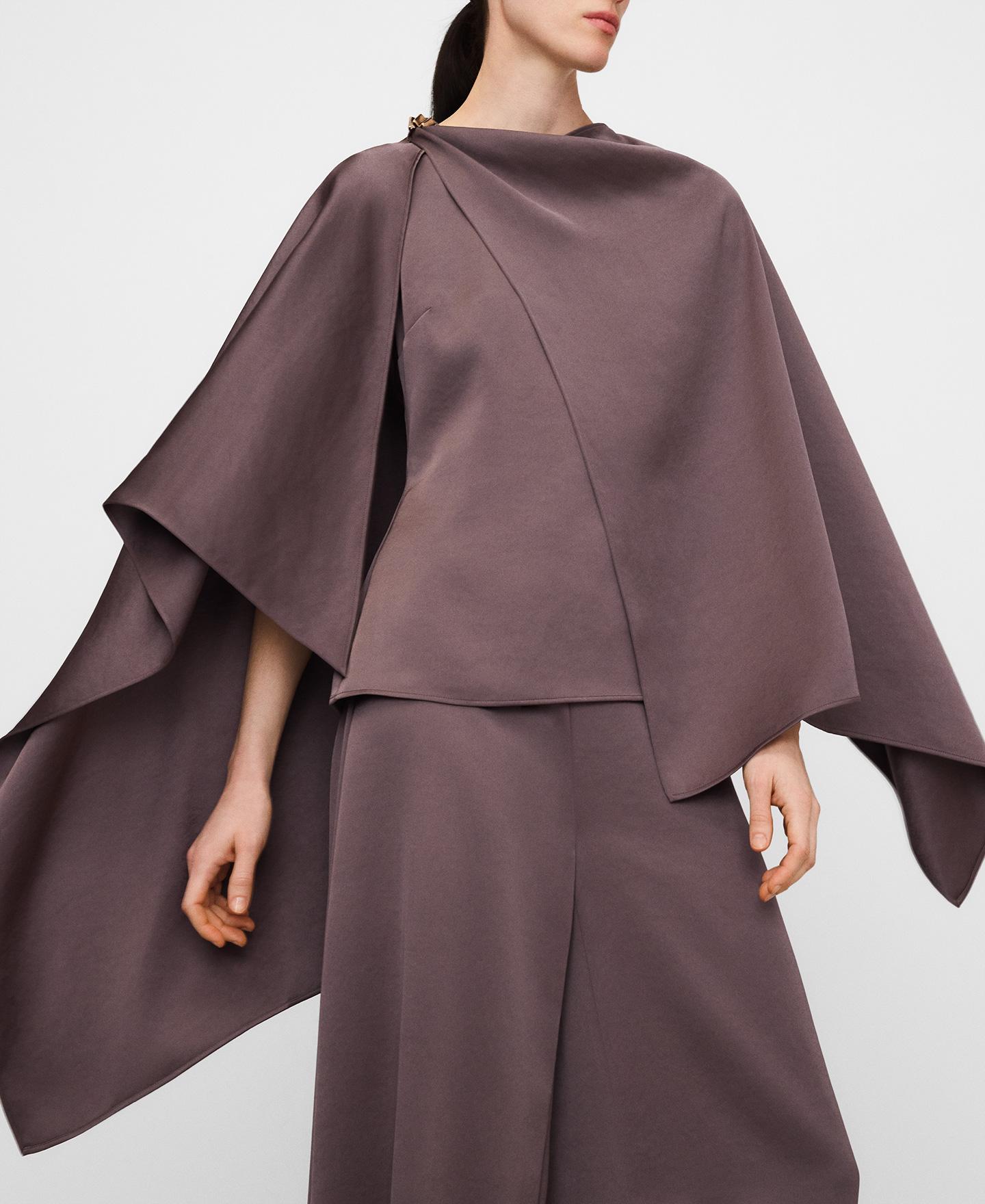 Top Assimétrico Acetinado com Capa Taupe-4