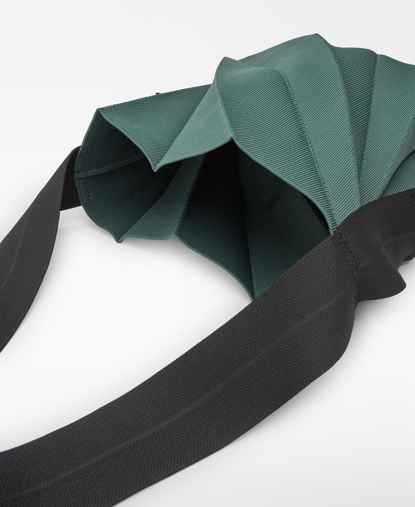 Mala de Ombro Hobo Plissada de Malha Verde-azulado-4