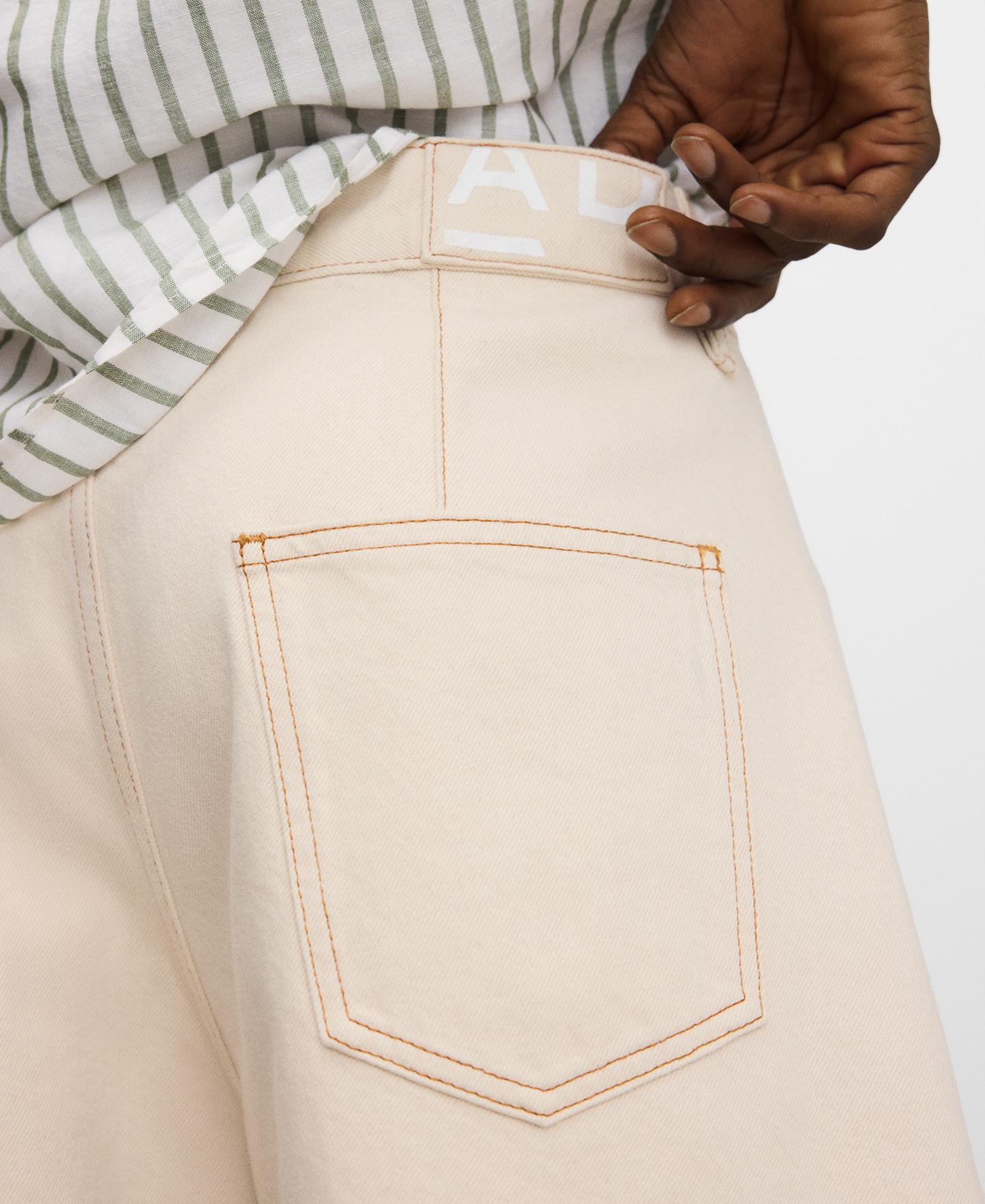 Jeans Relaxed Barrel Fit em Denim de Algodão Natural-4