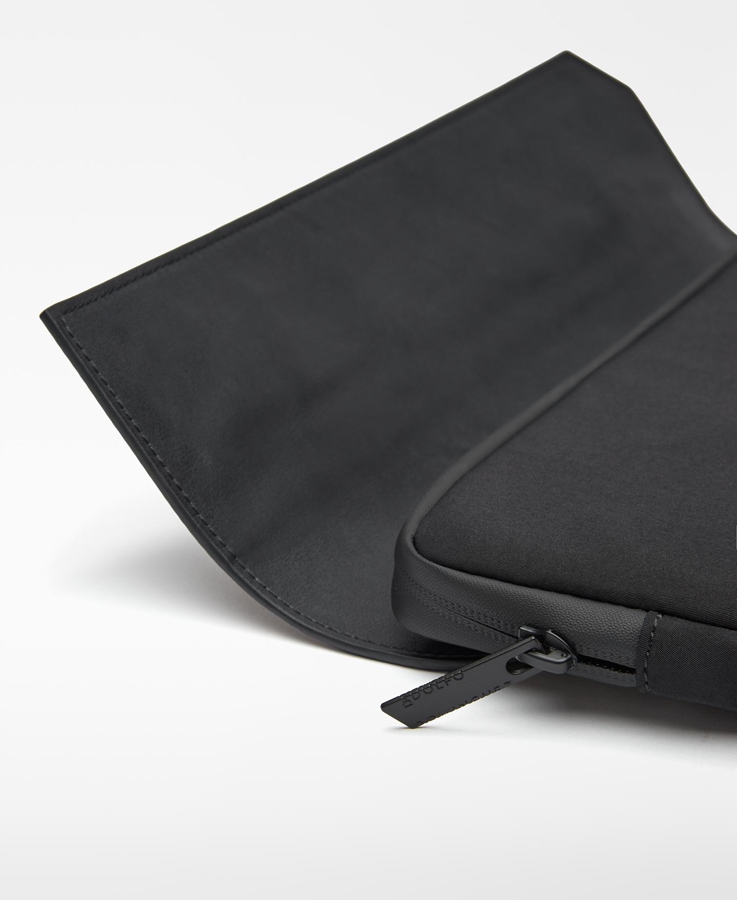 Funda para Computador Portátil de Um Compartimento em Nylon Preto-3