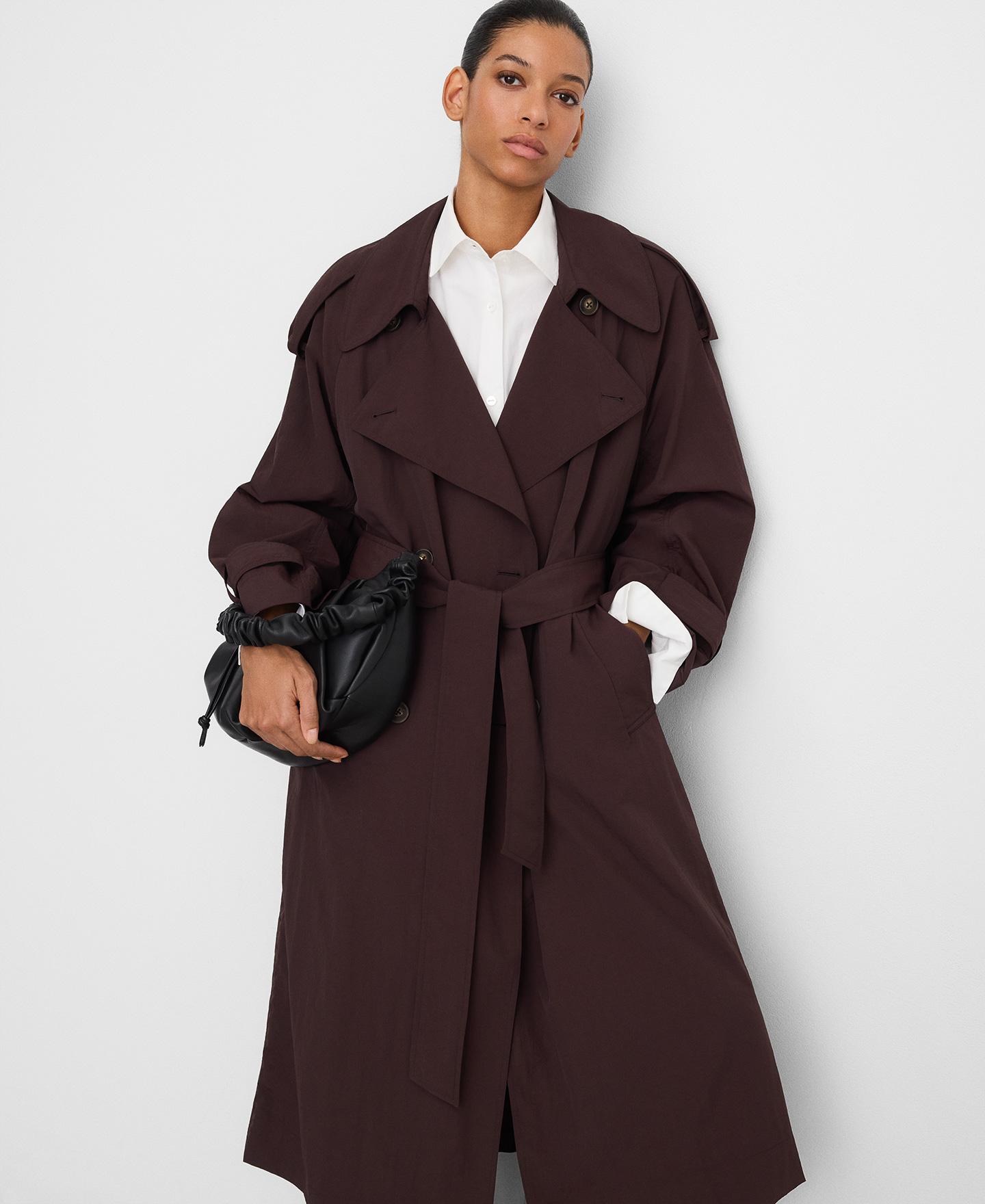 Imagem 0 de Gabardina Oversize com Maxi Lapelas