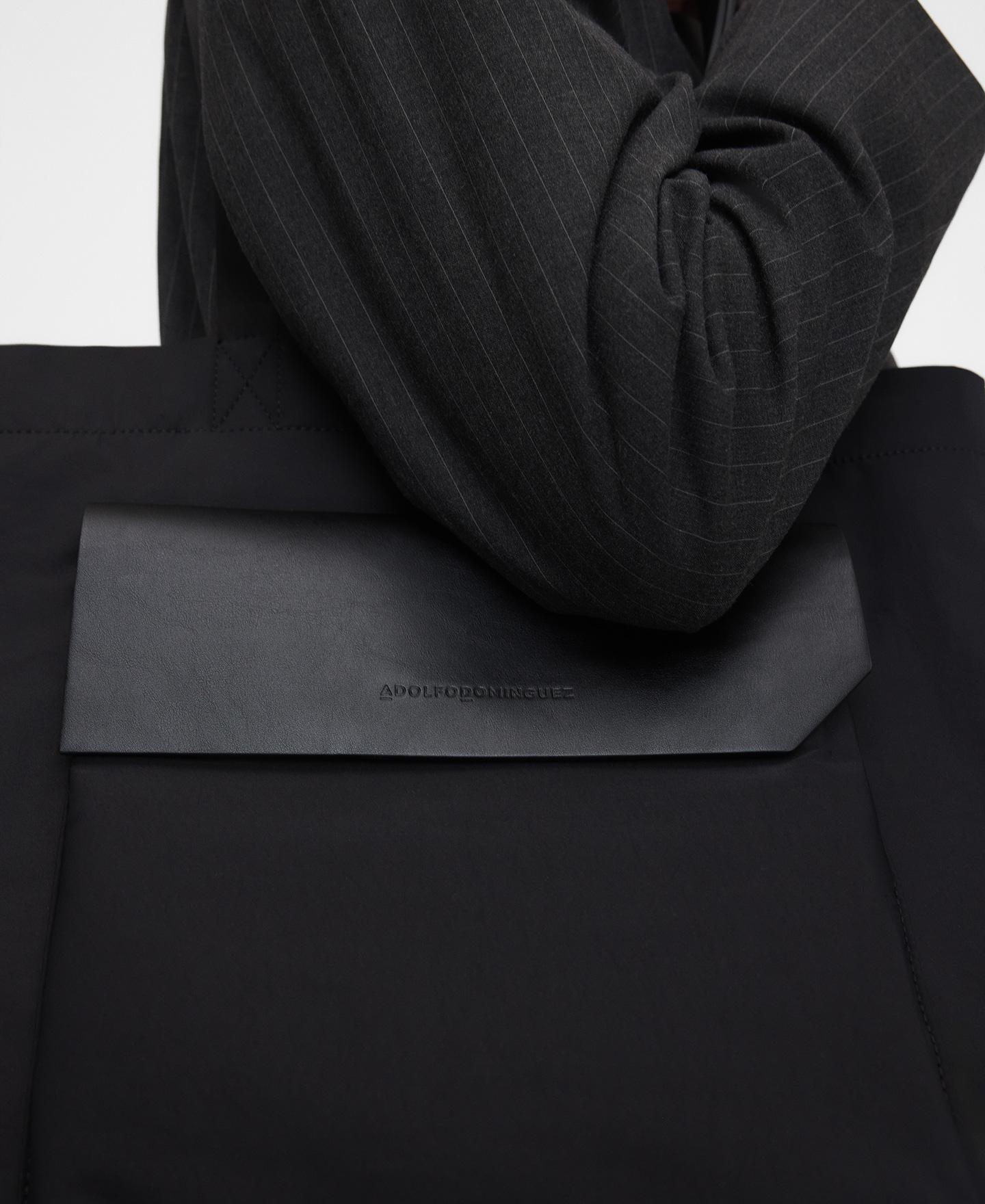 Porta-documentos Tipo Shopper de Nylon com Bolso Preto-5