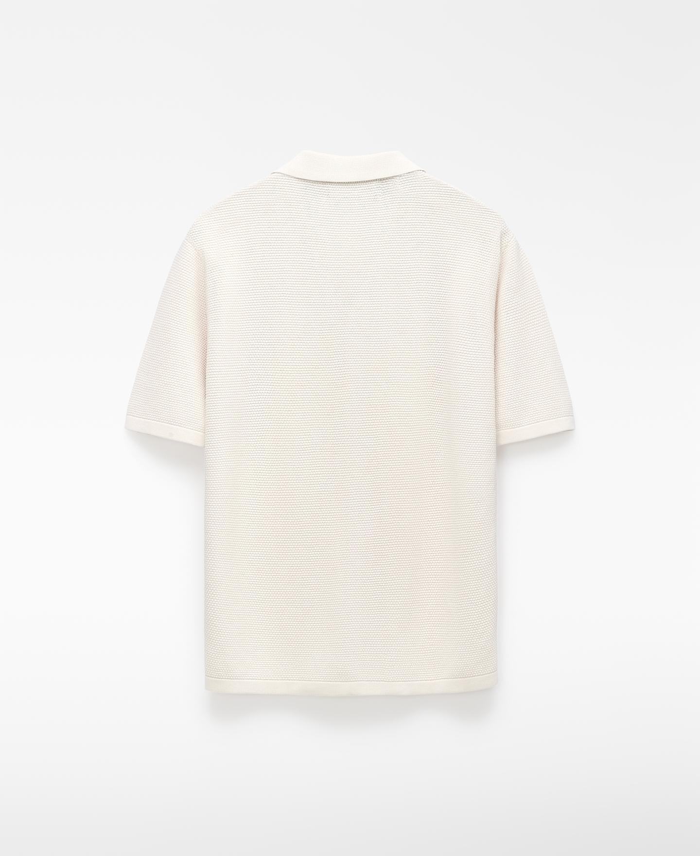 Camisa em Malha Estrutura com Gola Bowling Cru-6