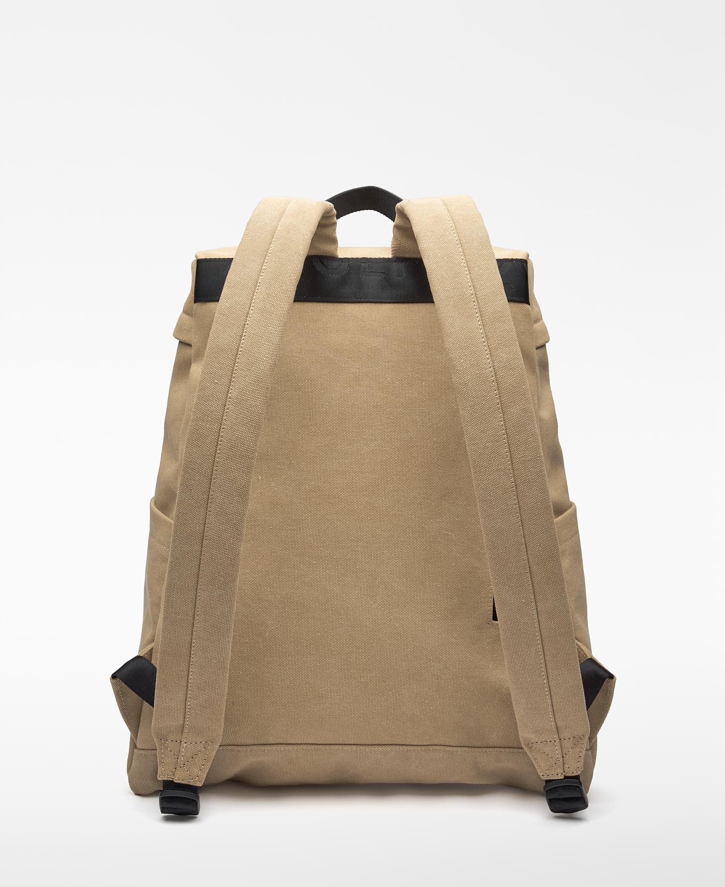 Mochila com Maxi Bolso Bege-2