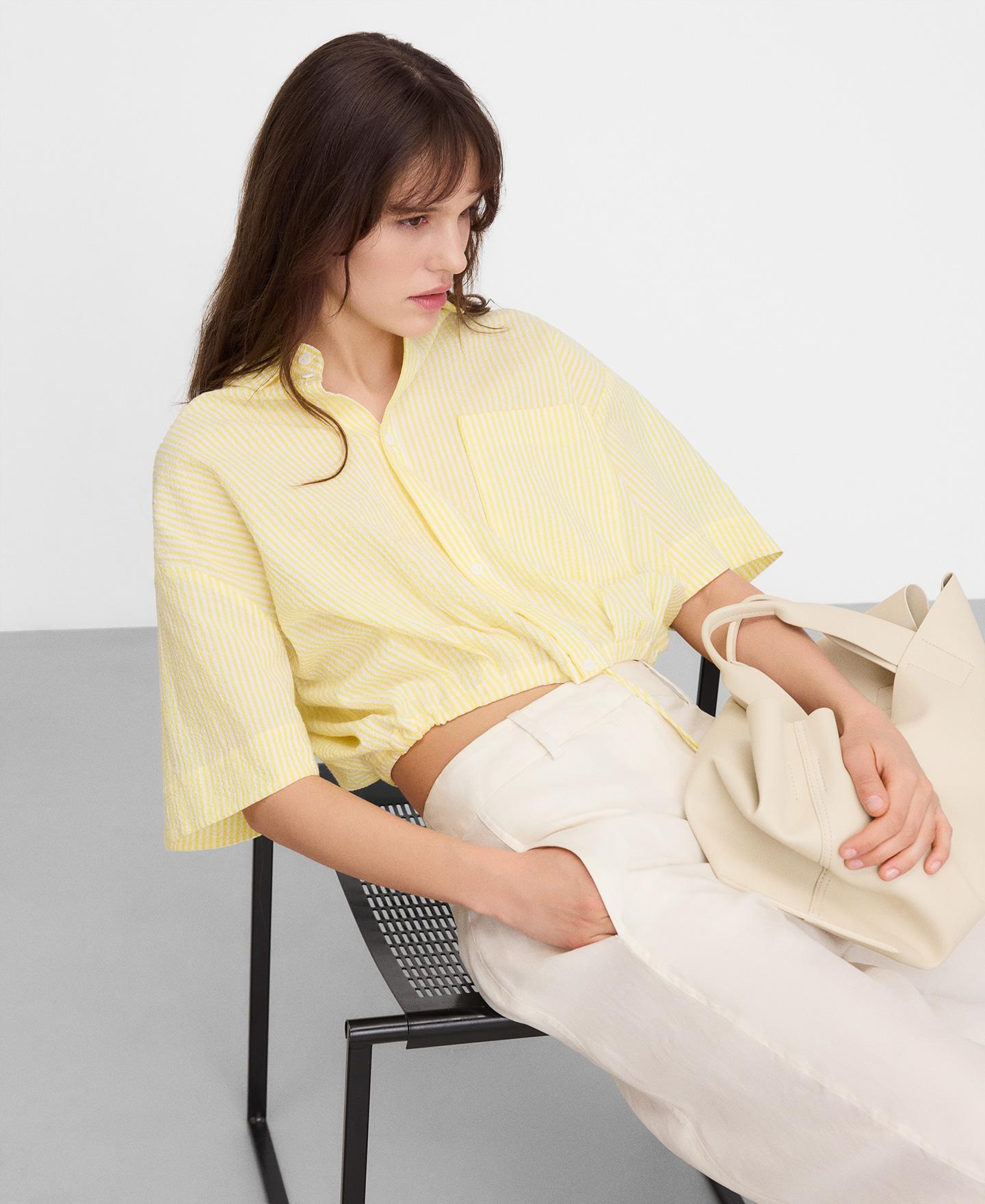 Camisa Boxy em Tecido Seersucker Amarelo-4