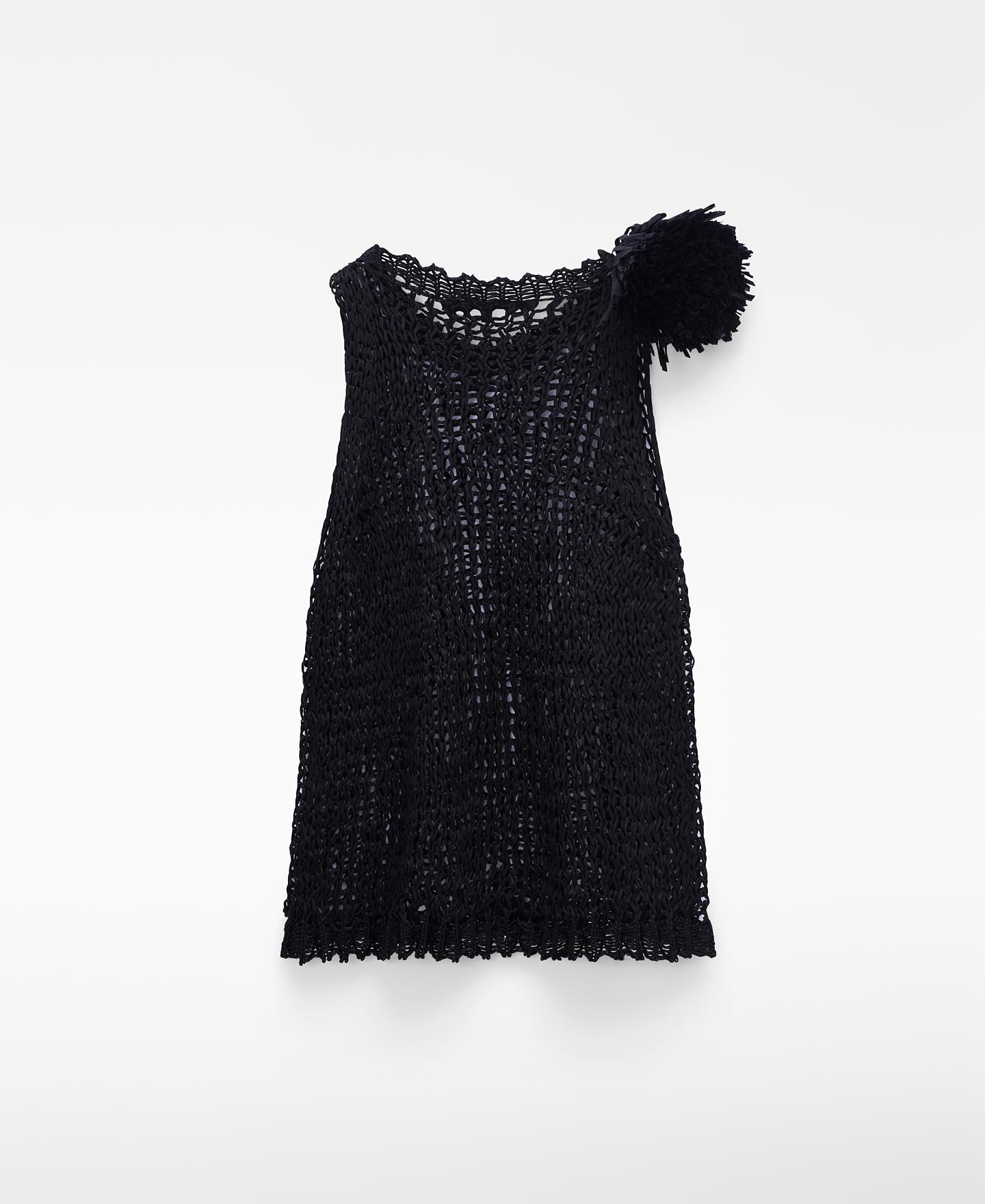 Top de Malha com Pompom Preto-6