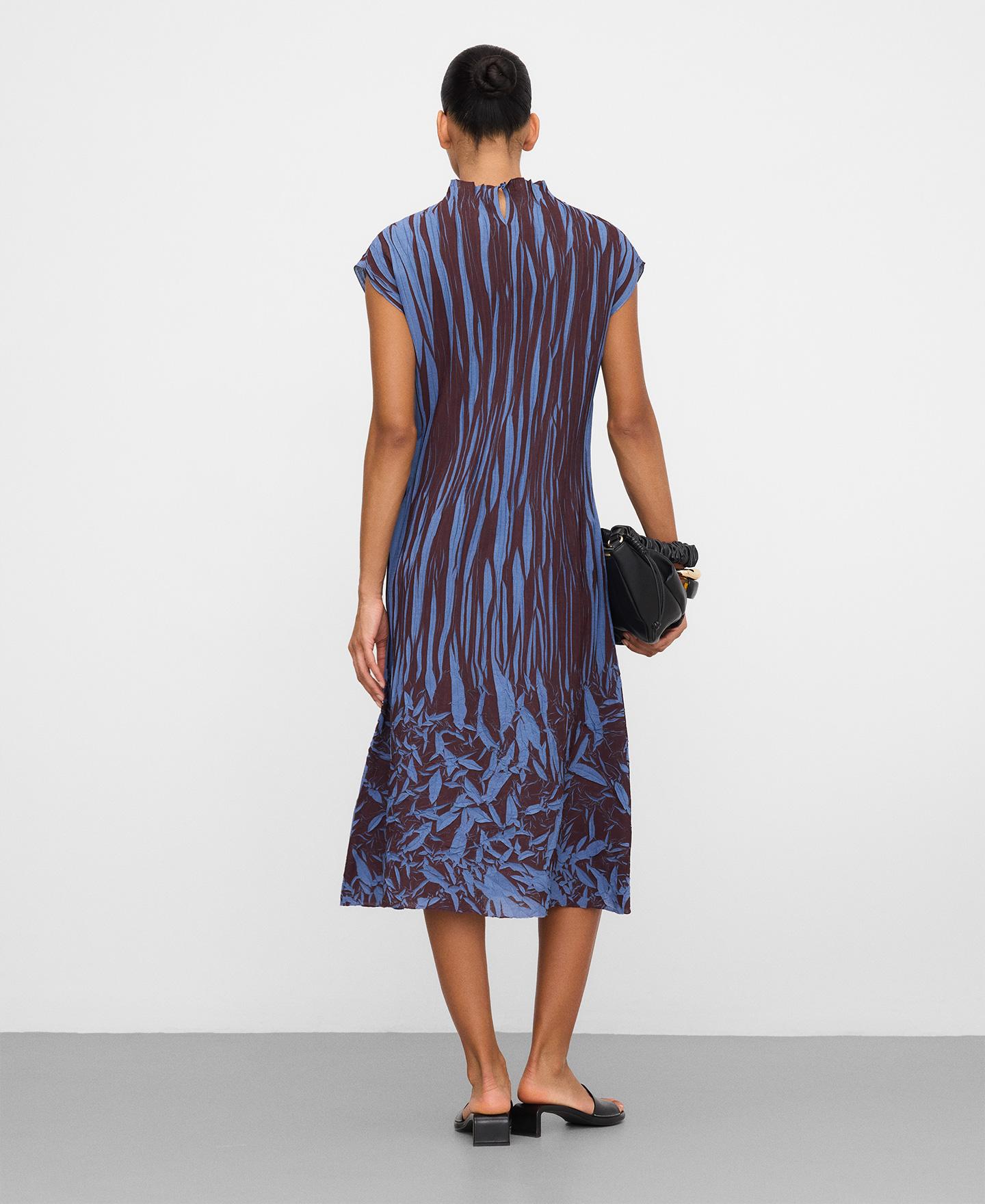 Vestido Midi Bicolor com Plissado Irregular Bicolor-3