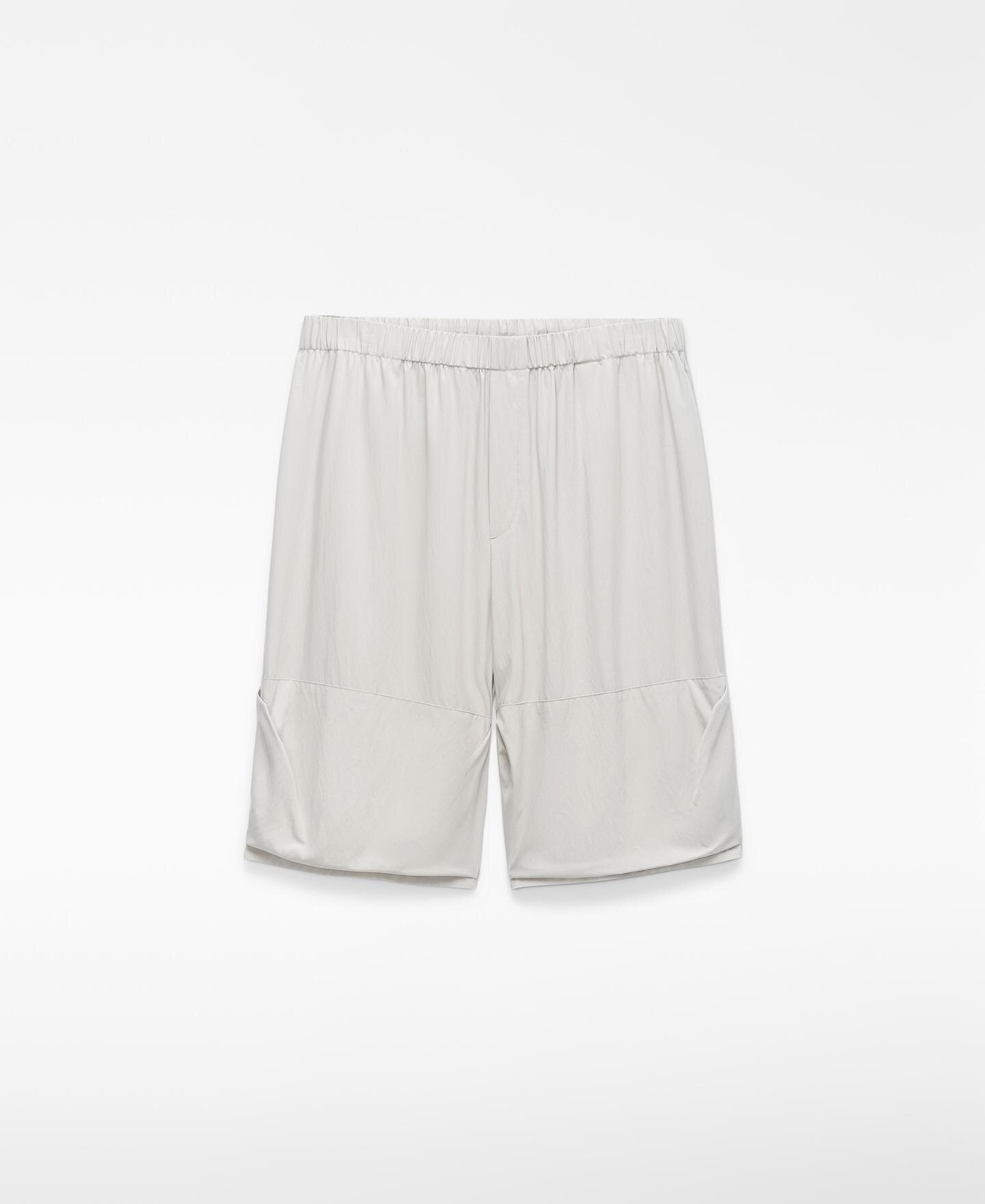 Bermudas Técnica com Cintura Elástica Branco-gelo-5